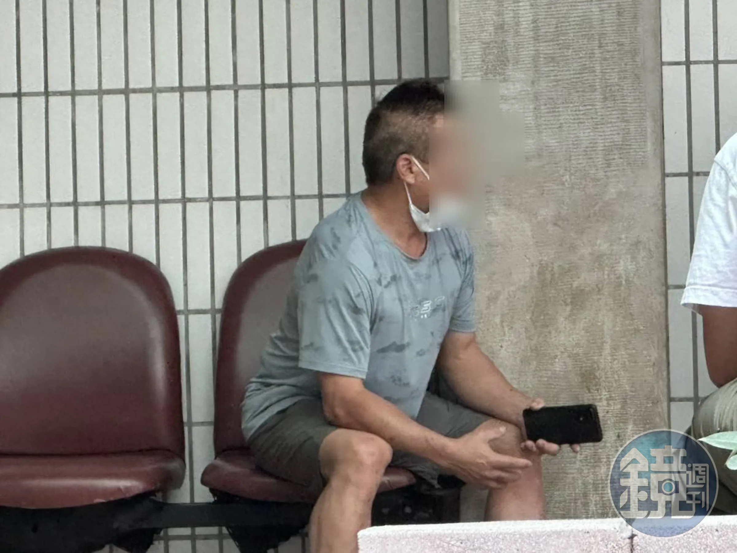 豬農之子以「牙齒掉了、女兒快生了」等理由,向法院哭求交保返家「挽救崩潰家庭」,不過台中法院認為仍有勾串、滅證之虞,裁定5月25日起延押2月。(本刊資料照)