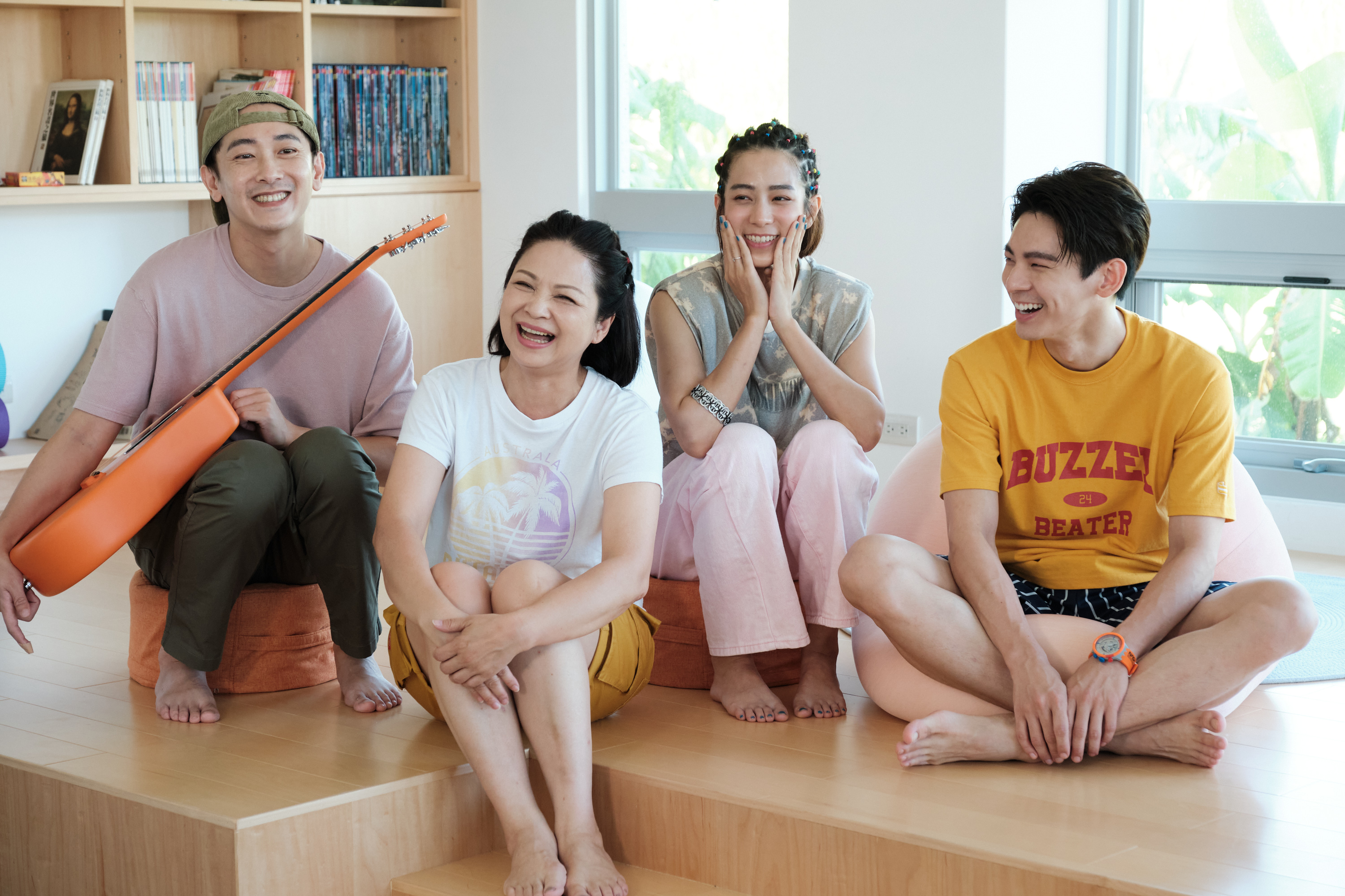 《阮三个》是楊貴媚首次接下實境節目，亮眼表現一舉拿下第57屆金鐘益智及實境節目主持人獎。（華視提供）