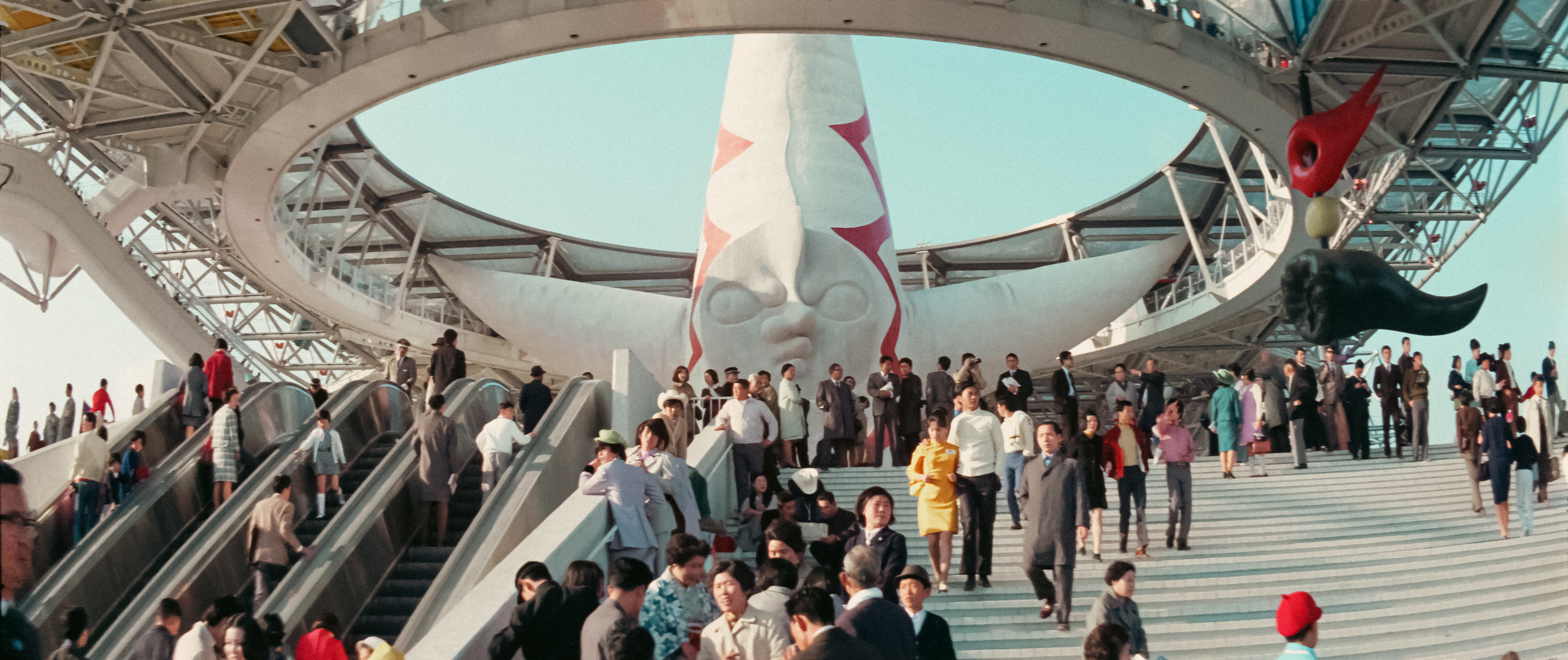 《萬博追踪》修復版片段，讓觀眾重返當年大阪萬博的場景。（國家影視聽中心提供）