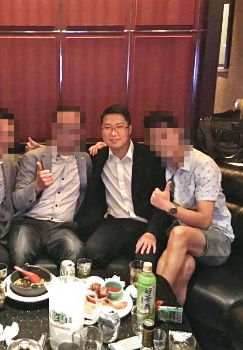 被稱為「天才工程師」的黃鶴樓(中)因債務問題,淪為犯罪集團首腦。(讀者提供)