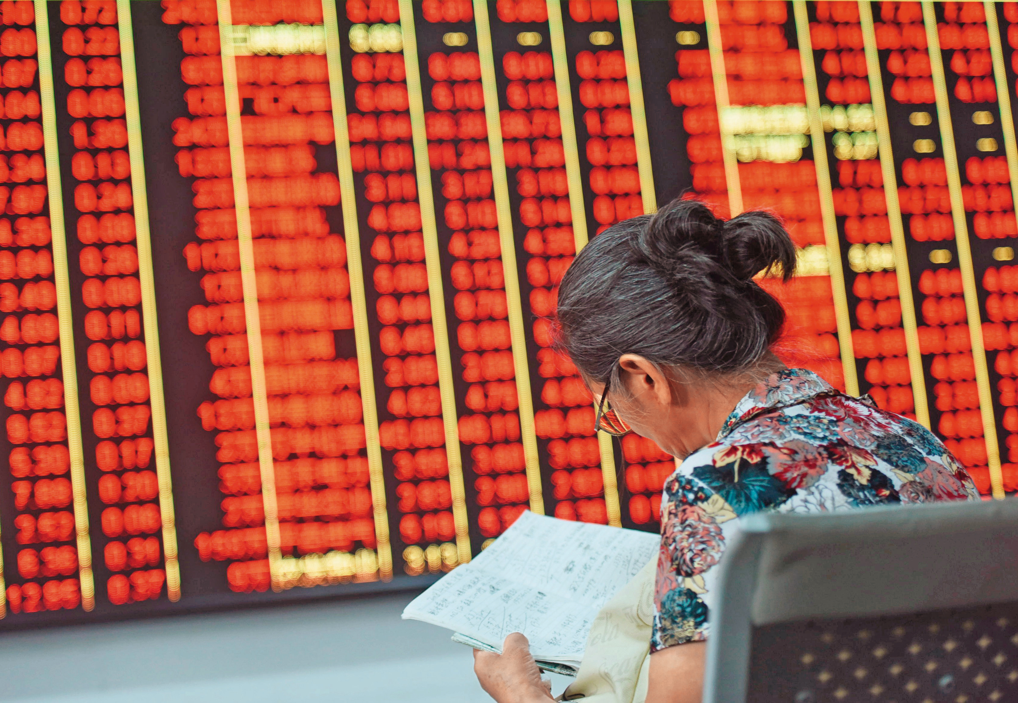 中國股市大漲，但長期被黨國體制牽動經濟的病灶仍未解決。（東方IC）