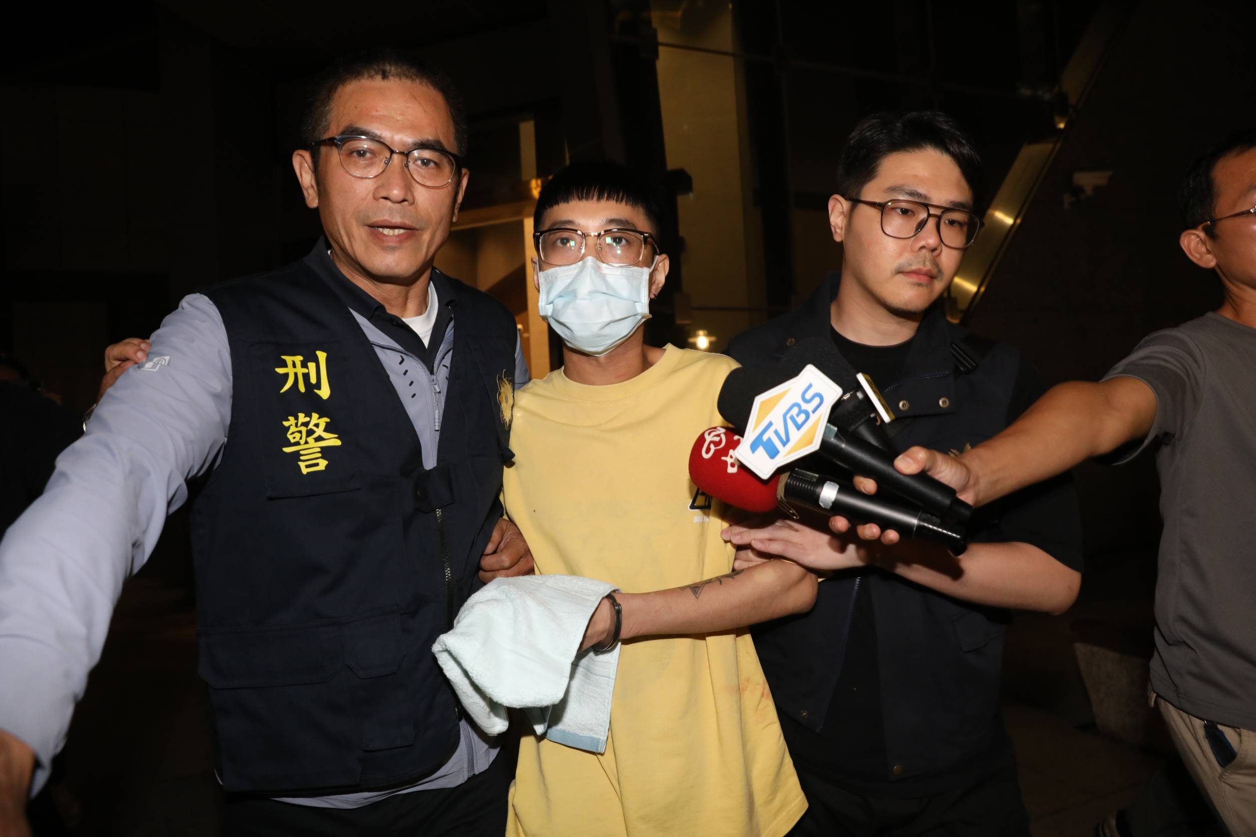 朱翊銘提審遭駁回，今晚被移送北檢。