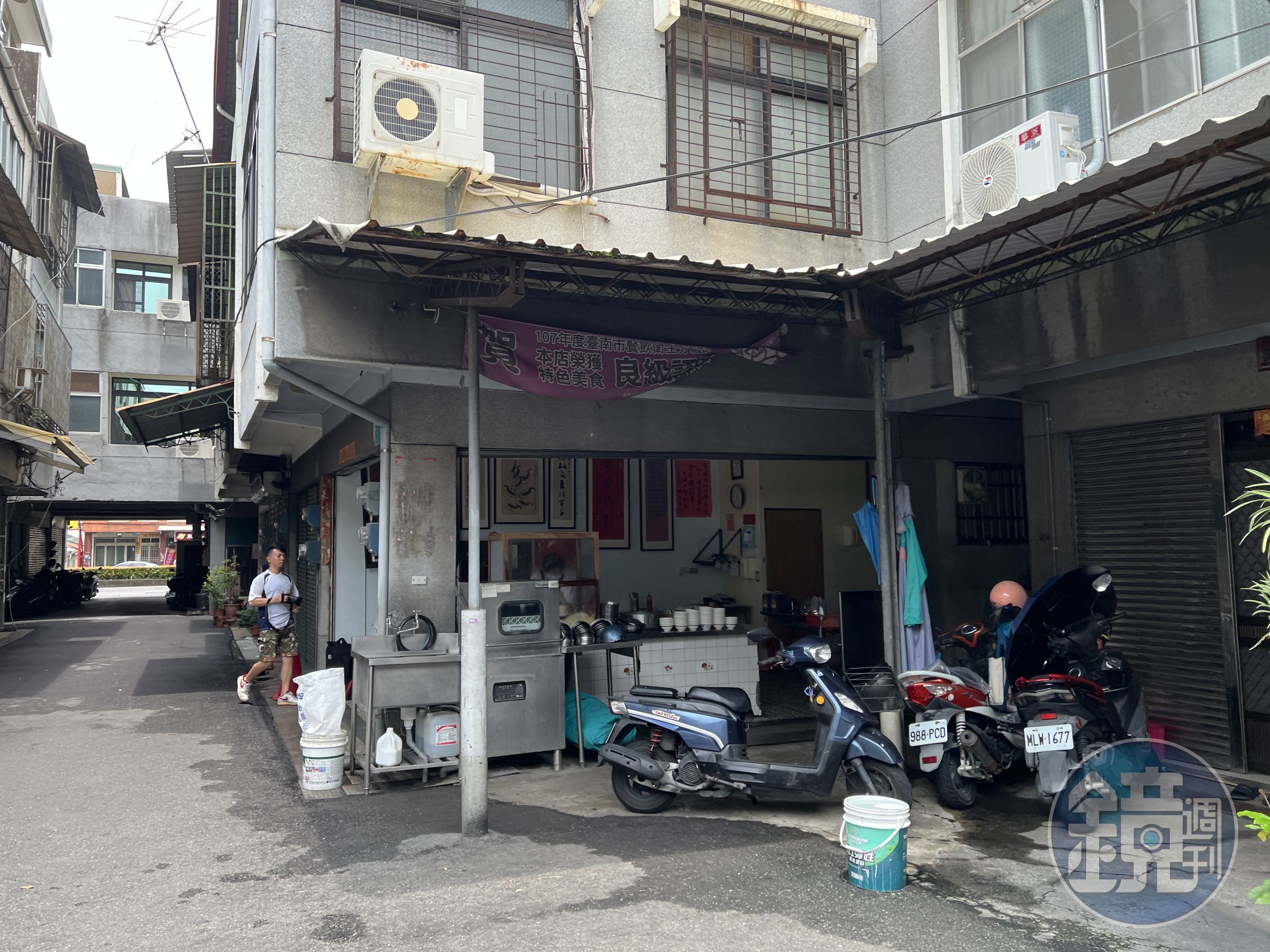 「林家豆菜麵」隱身在巷子裡,但其實這一帶早年是六甲菜市場,後來市場搬遷才寥落下來。