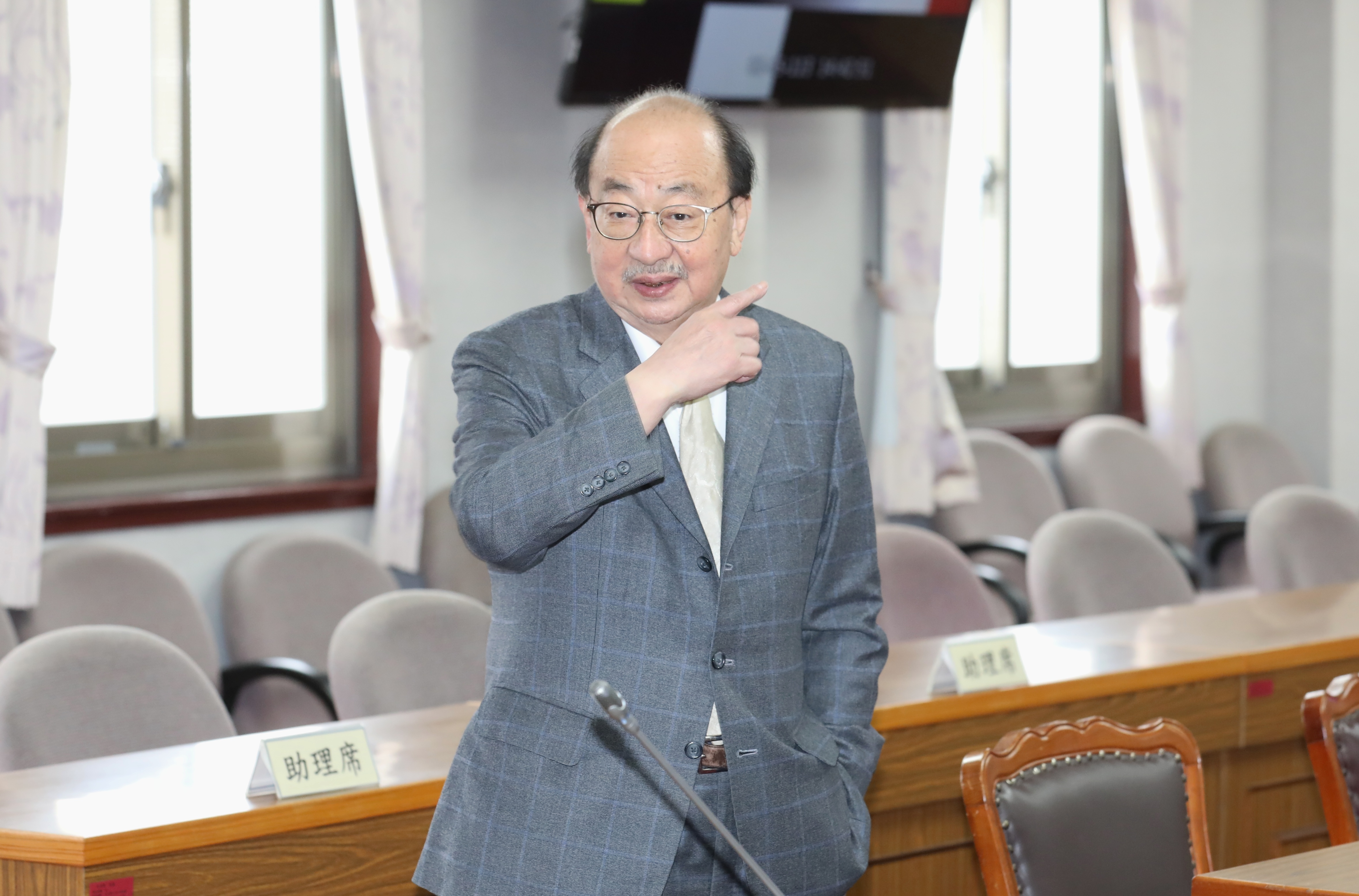 柯建銘呼籲藍白「6壯士」加入贊成覆議，也歡迎藍白提倒閣讓立法院解散重選。（本刊資料照）