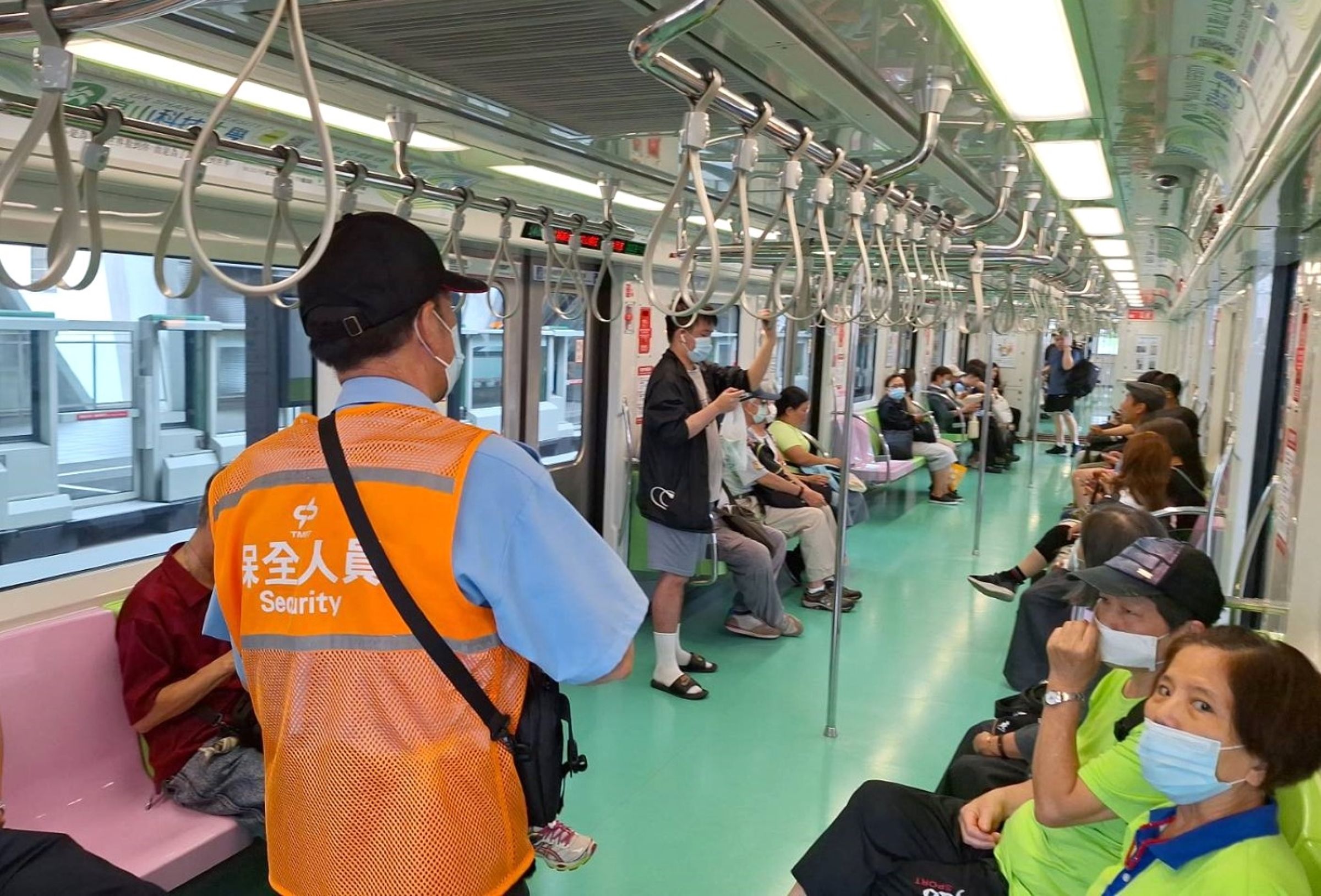 中捷保全隨車巡檢。(中捷提供)