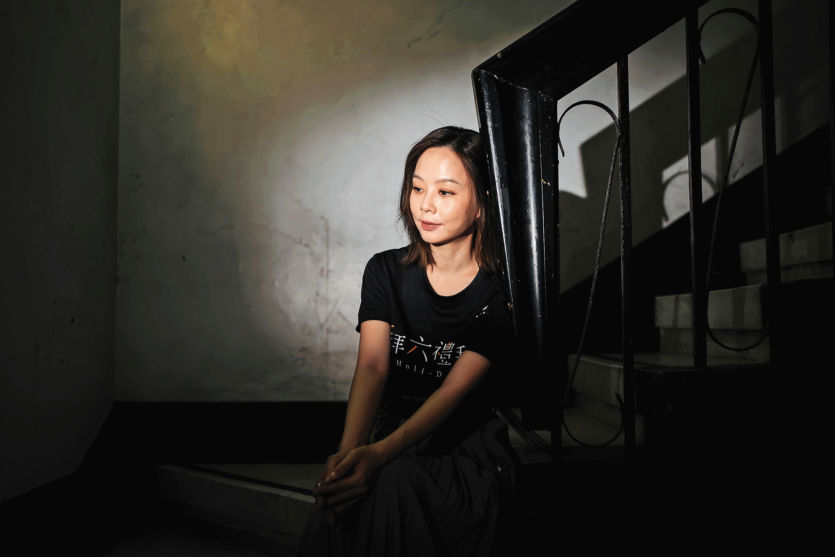 孫淑媚平時愛看勵志書籍，因為人人都可能有理不清的家事，必須隨時以正能量鼓勵自己，走出黑暗陰影。