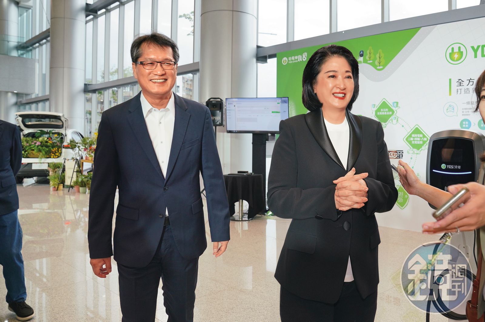 面對關稅、貨物稅政策未定,導致車市買氣重挫,裕隆集團執行長嚴陳莉蓮親自上陣督軍。
