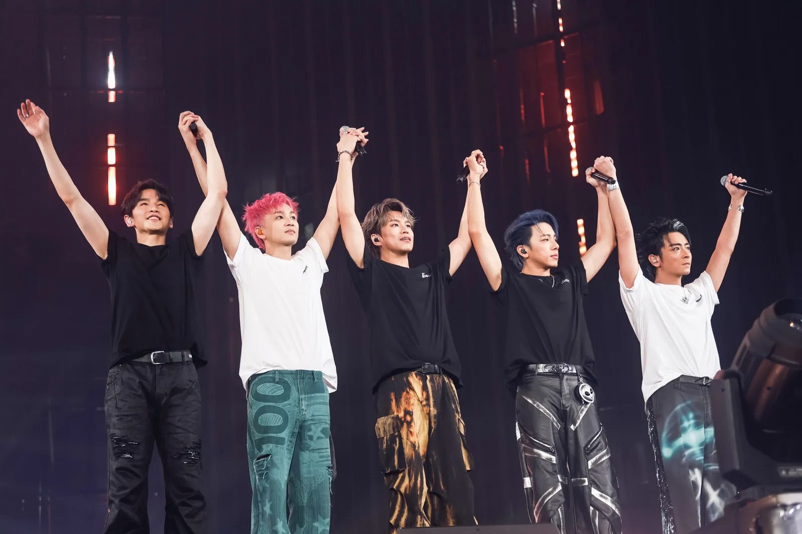 Energy明年1月將2度攻蛋，如今坤達及書偉爆出閃兵案，能否如期開唱備受關注。相信音樂提供