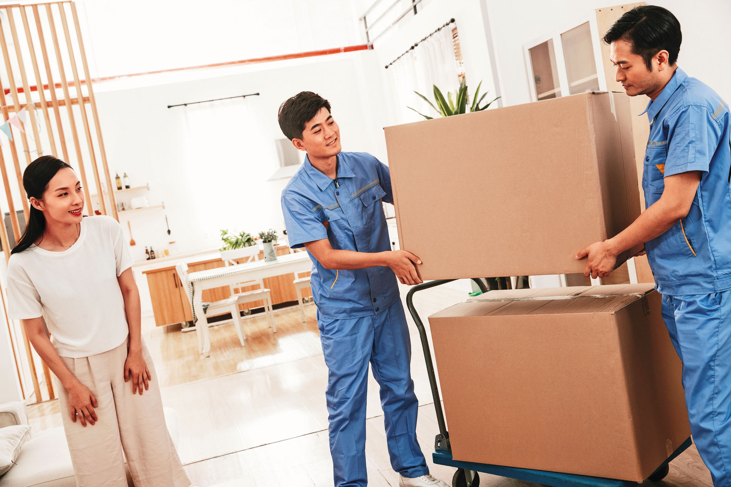 清潔工Ａ夫幫醫師娘清運廢棄家具，因而展開7個月的不倫戀。（示意圖，東方IC）