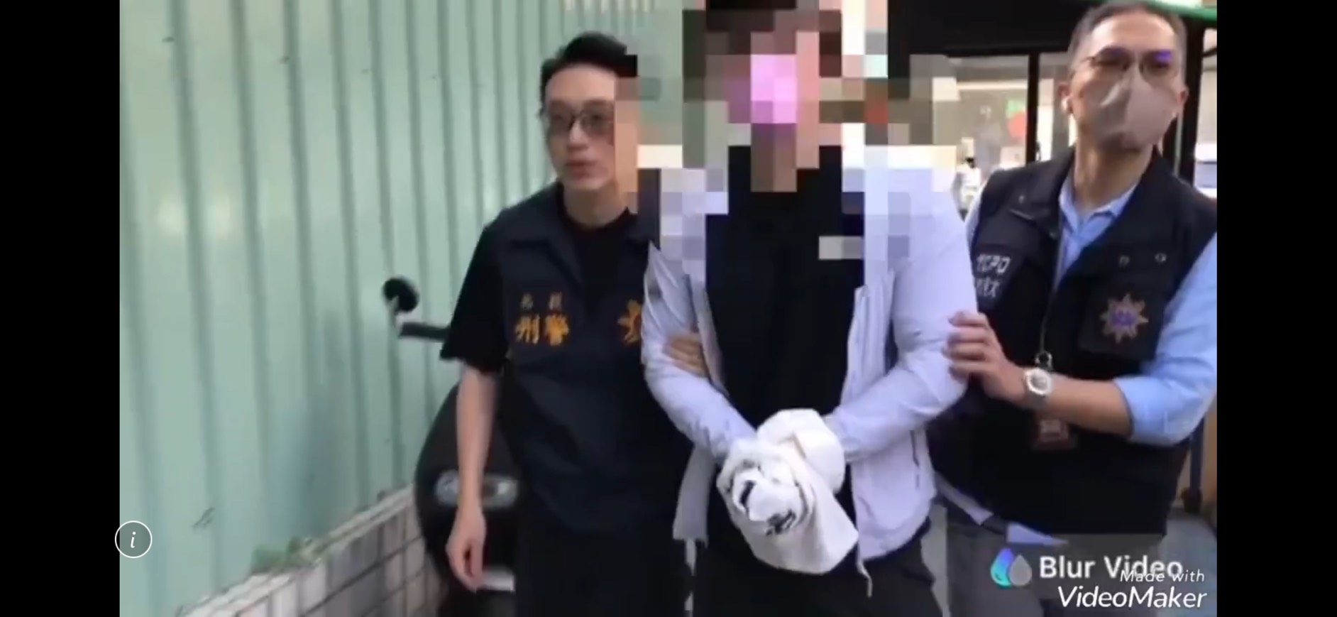 孫安佐在河堤測試威力強大的噴火槍，今早被警方上銬拘提。翻攝畫面