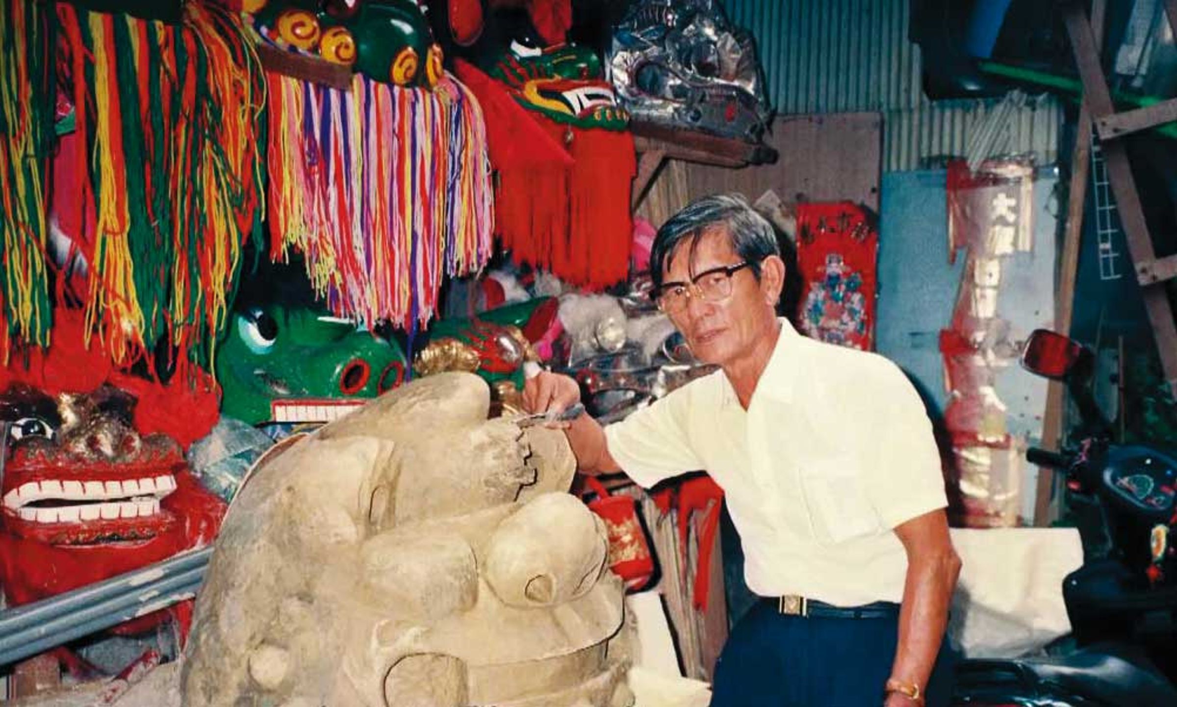 吳登興的技藝傳承自父親吳炎林(圖),內心卻對父親愛恨交織。(吳登興提供)
