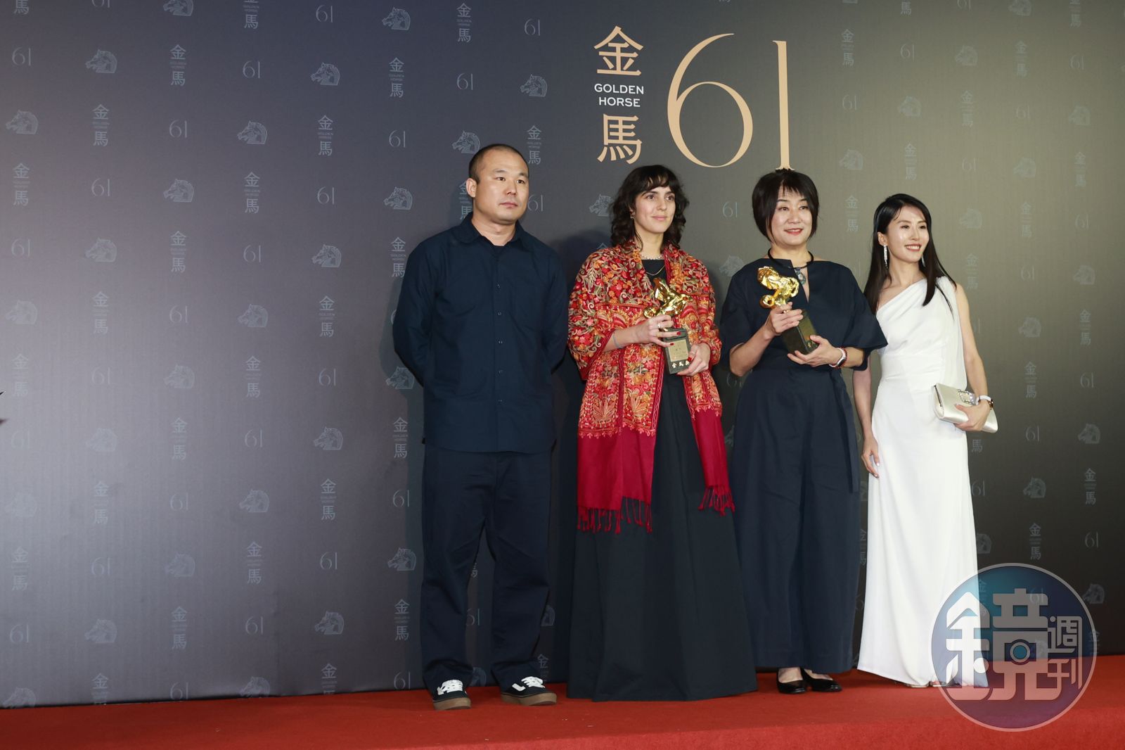 婁燁繼10年前的《推拿》後,再次拿下金馬獎最佳劇情片、最佳導演殊榮,今晚由製作團隊代為領獎。