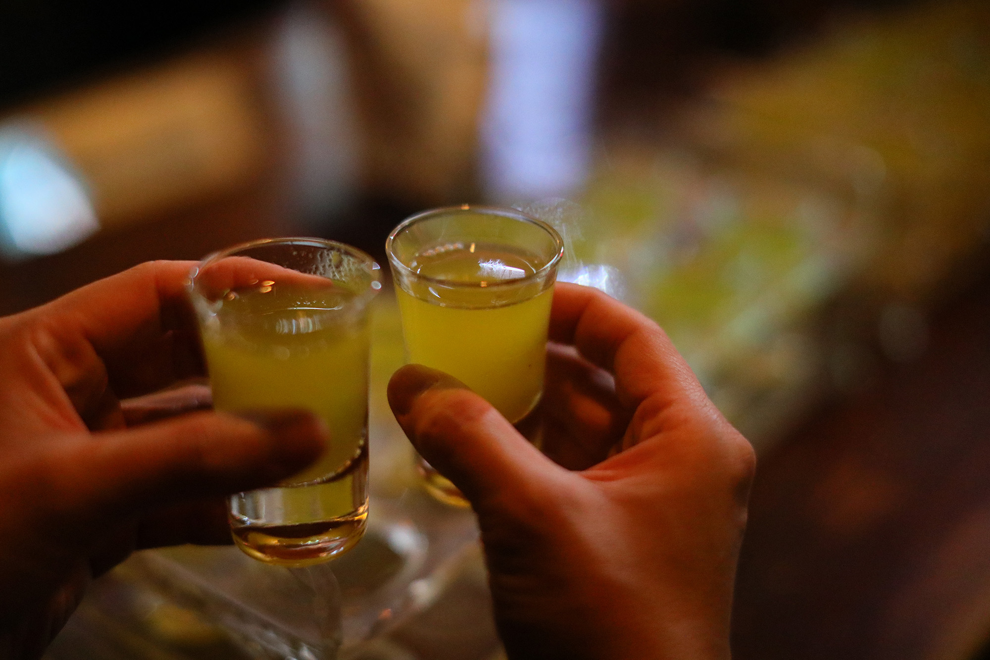 每間酒吧都會提供團友一小杯歡迎飲品。