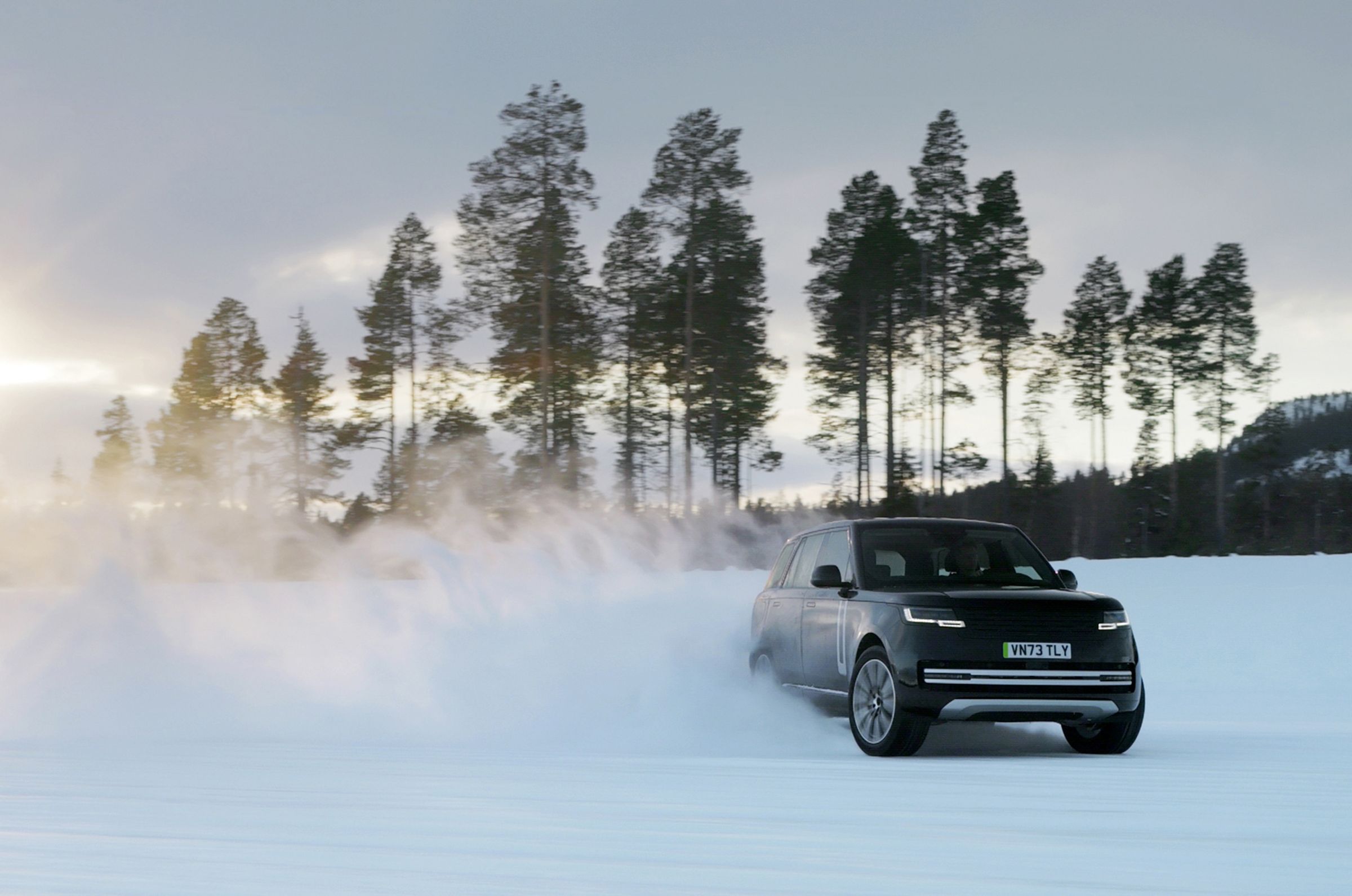 首批Range Rover Electric原型車目前正在進行全球測試,包括於北極圈進行極端低溫測試工程。