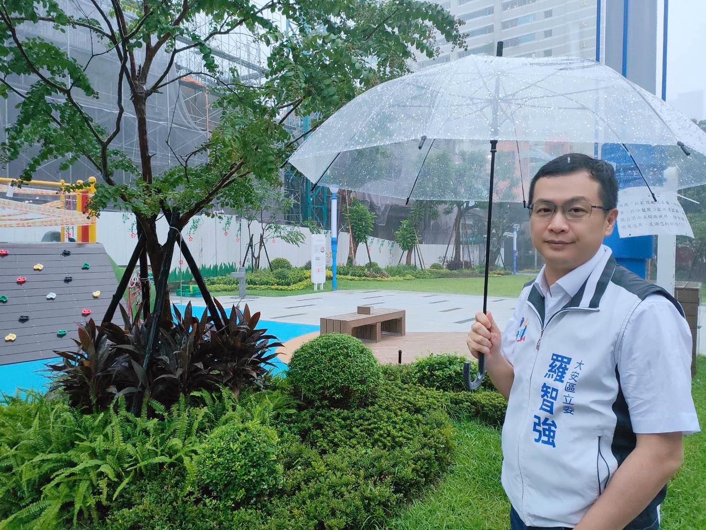 針對罷免二階連署達標，羅智強表示平常心看待。（翻攝自羅智強臉書）