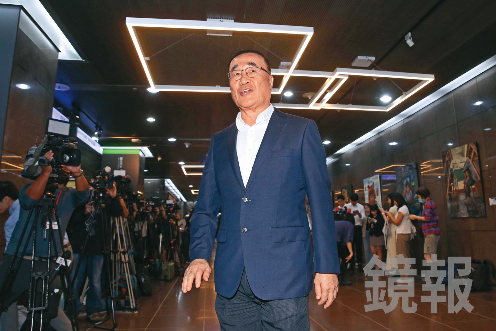 台北副市長李四川26日公開受訪重申，未爭取參選新北市長，但黨有需要，他就承擔。（鏡報董孟航）