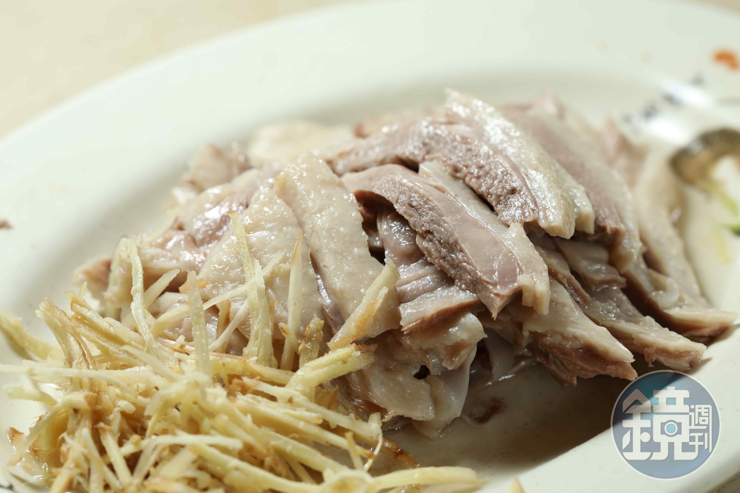 「鹽水鵝肉」肉質比較甜嫩。（250元／份，不指定部位）