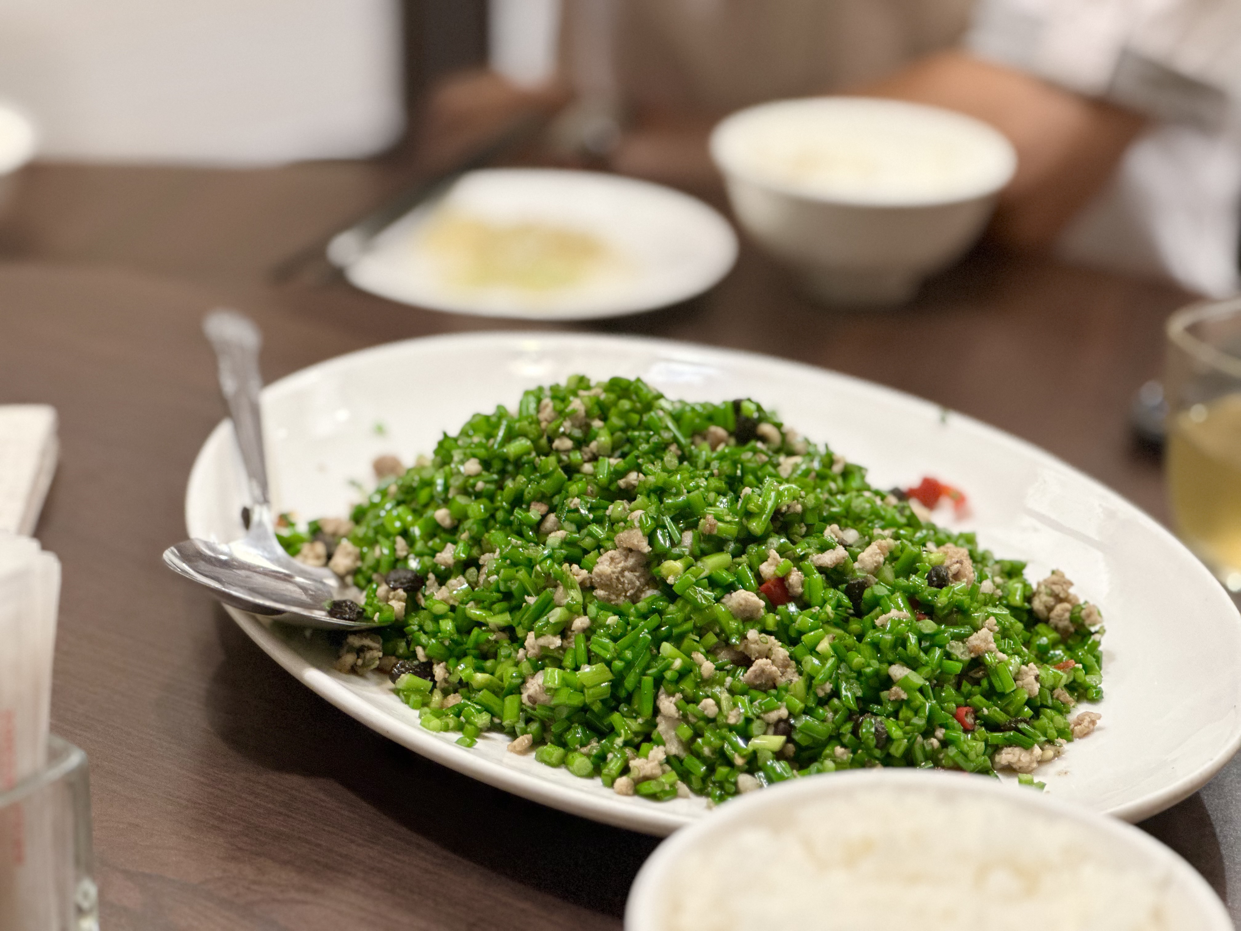 爆紅川菜餐廳「花娘小館」開分店，不用再排隊等3個月，透過inline訂位，最快一週內就能吃到。