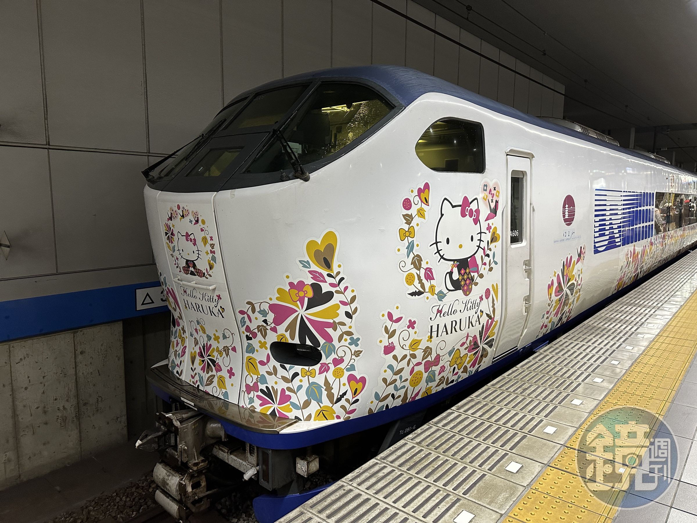 關西機場前往大阪、京都的特快車HARUKA驚傳有車掌用針孔在廁所偷拍。