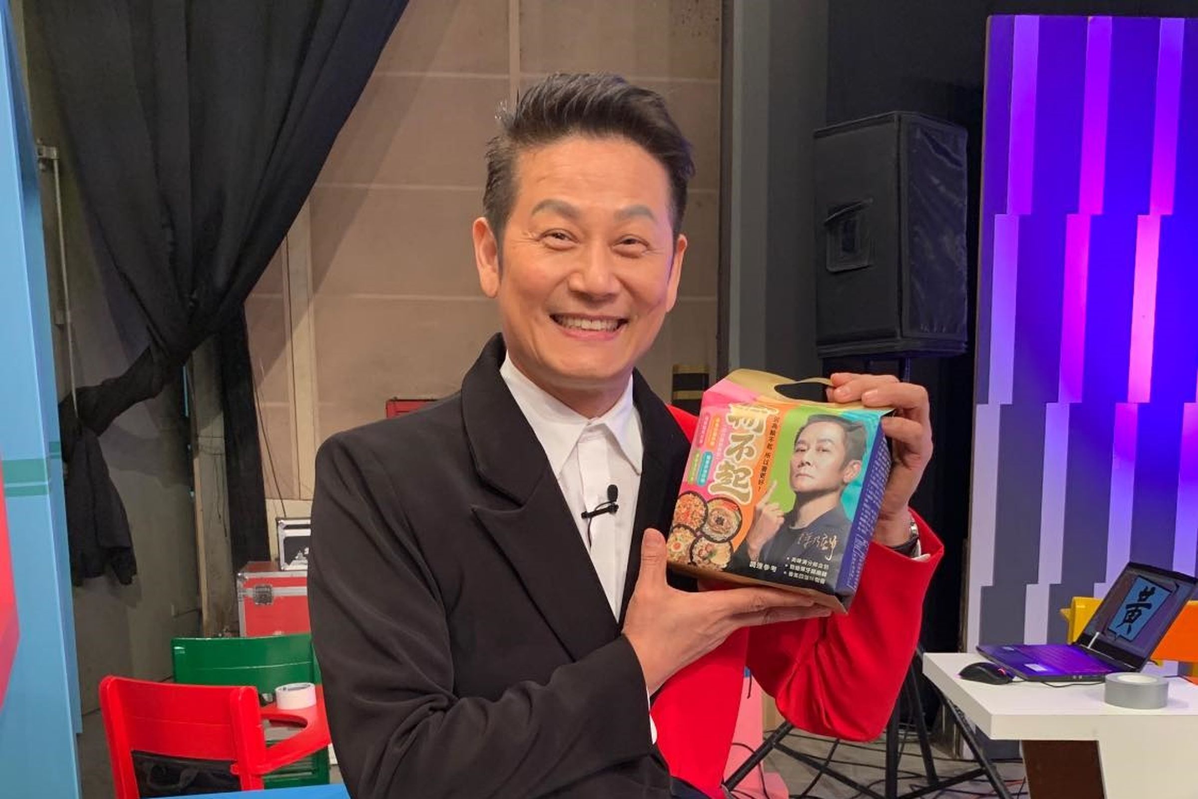 徐乃麟透露副業「輸不起」乾拌麵早在疫情結束前就收攤了。（翻攝自徐乃麟臉書）