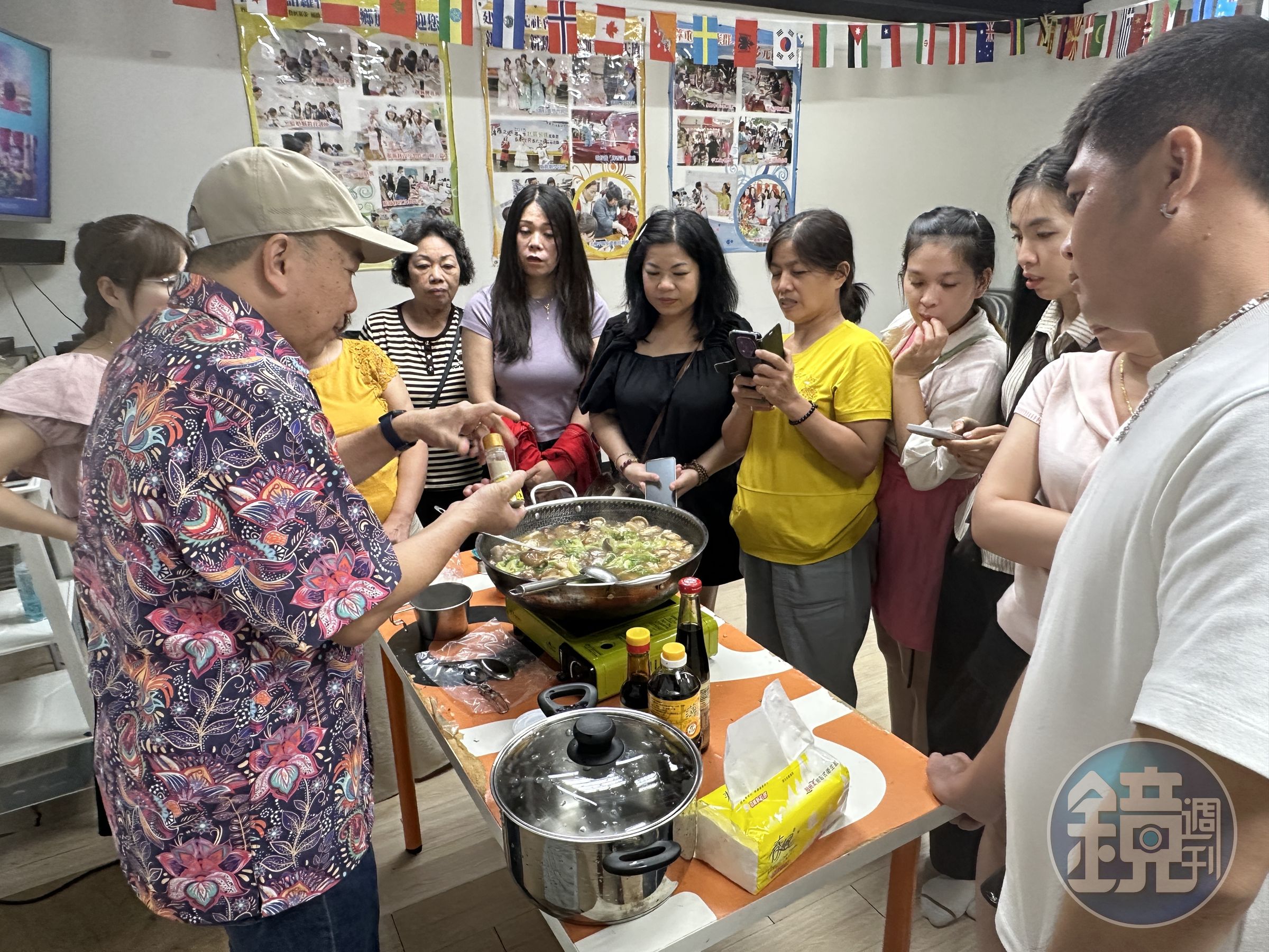 講師譚嘉祥介紹馬來西亞傳統美食。