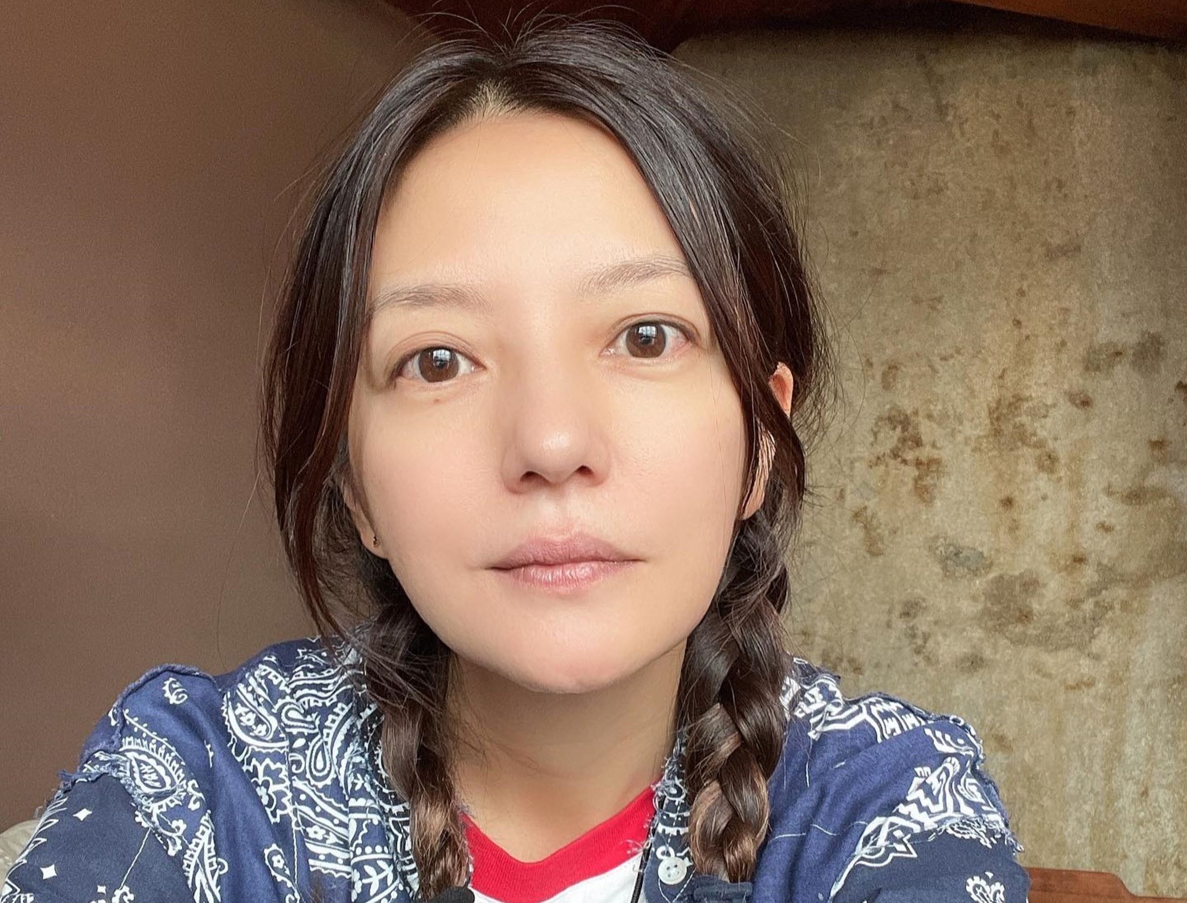 趙薇遭中國大陸封殺,老公黃有龍則是官非纏身。(趙薇IG)
