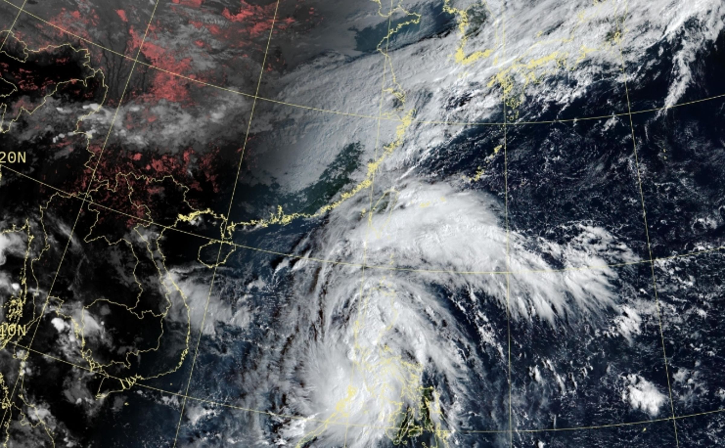 今、明（20日）受東北季風及颱風外圍環流影響，北部及東半部天氣稍涼，其他地區早晚亦涼，明日起中部地區亦轉涼。（翻攝自中央氣象署官網）