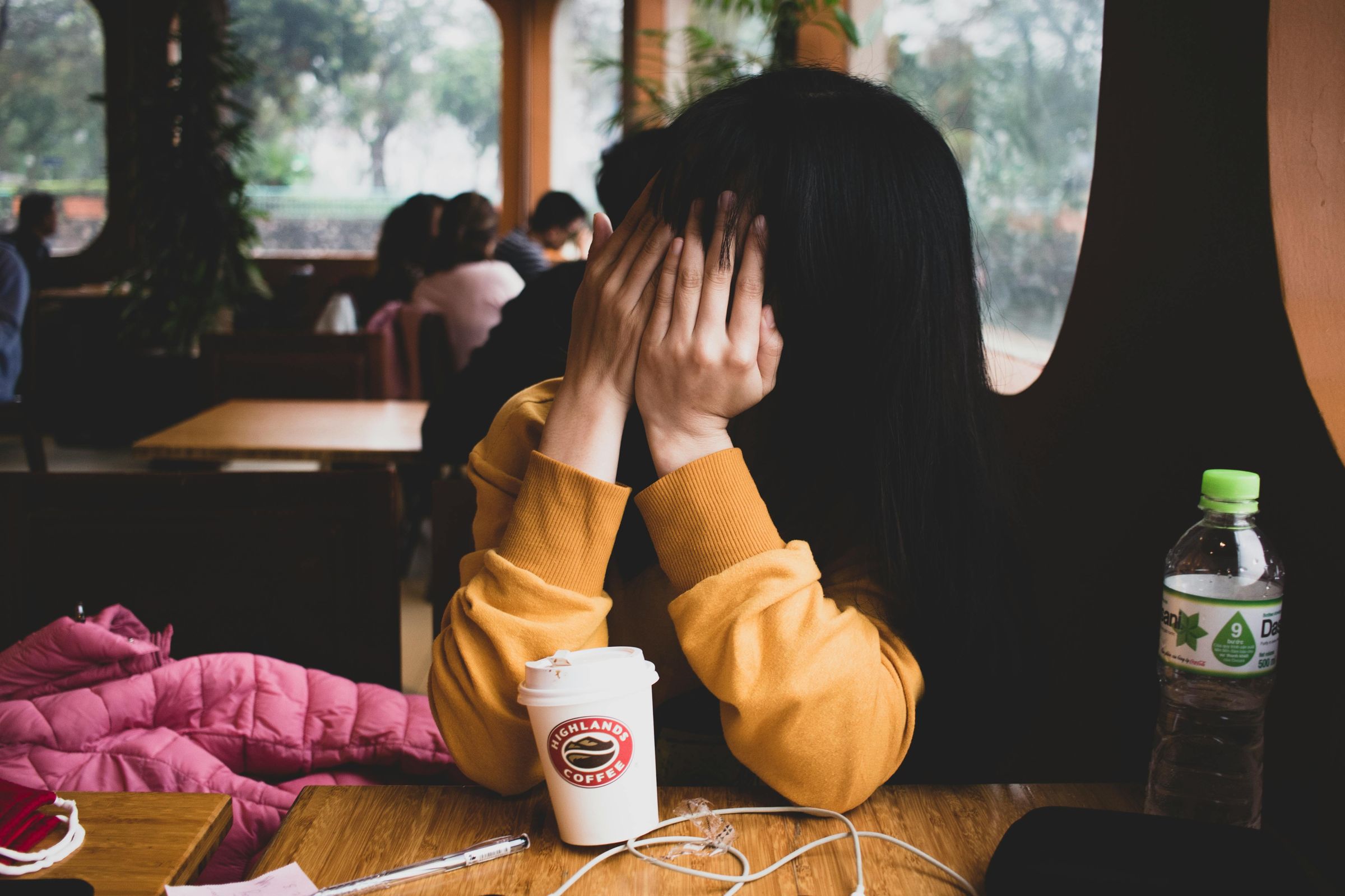 中國一名女子名叫何包旦,音近荷包蛋,讓她每次上課被老師點名都覺得很不好意思。示意圖。(取自Pexels)