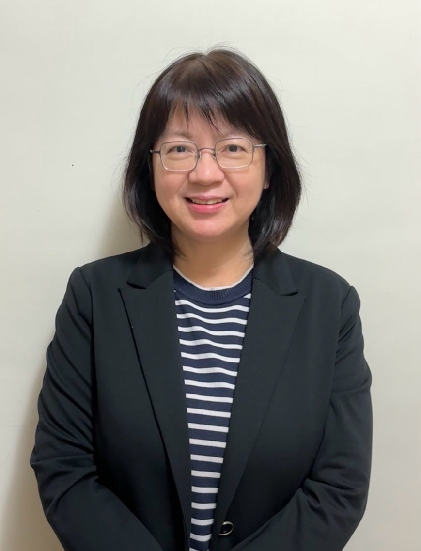 HOPE癌症希望基金會副執行長嚴必文認為，癌症免疫藥物對藍領階層相對昂貴，使他們看得到、卻無法選擇使用。