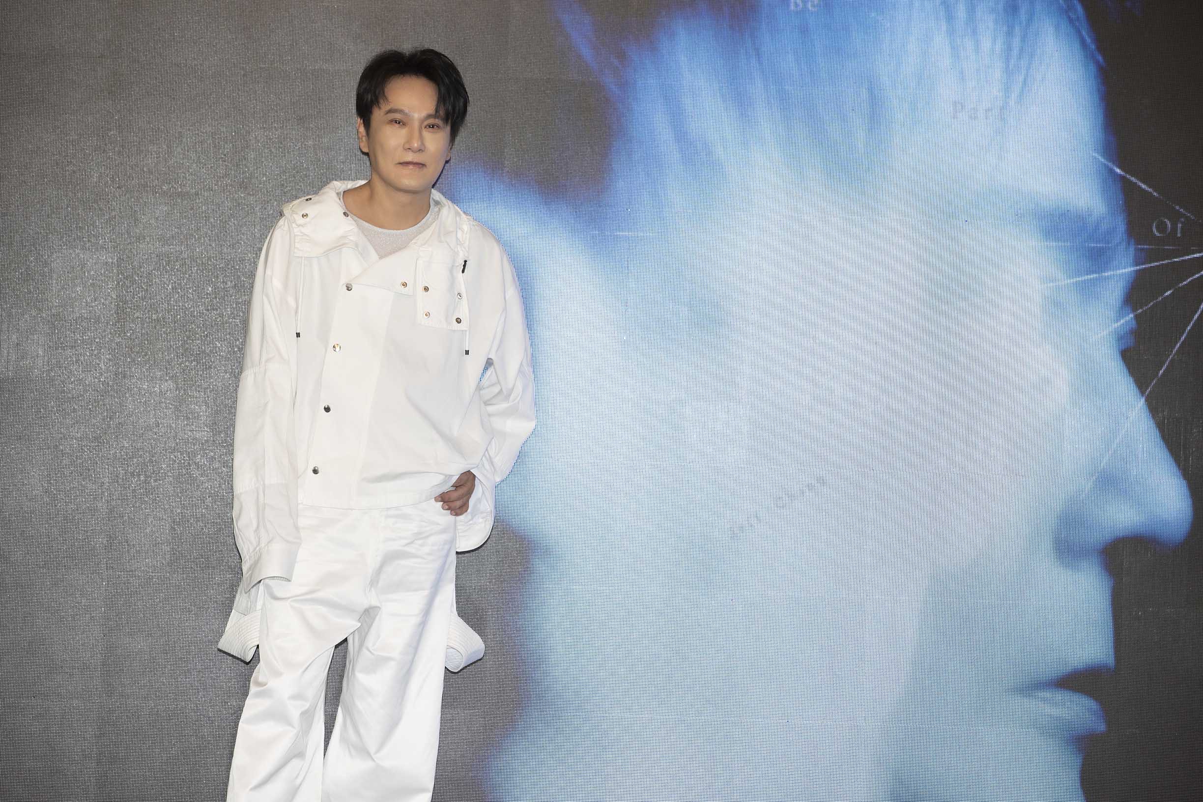 時隔5年，張信哲舉辦新專輯《屬於》分享會。（潮水音樂提供）