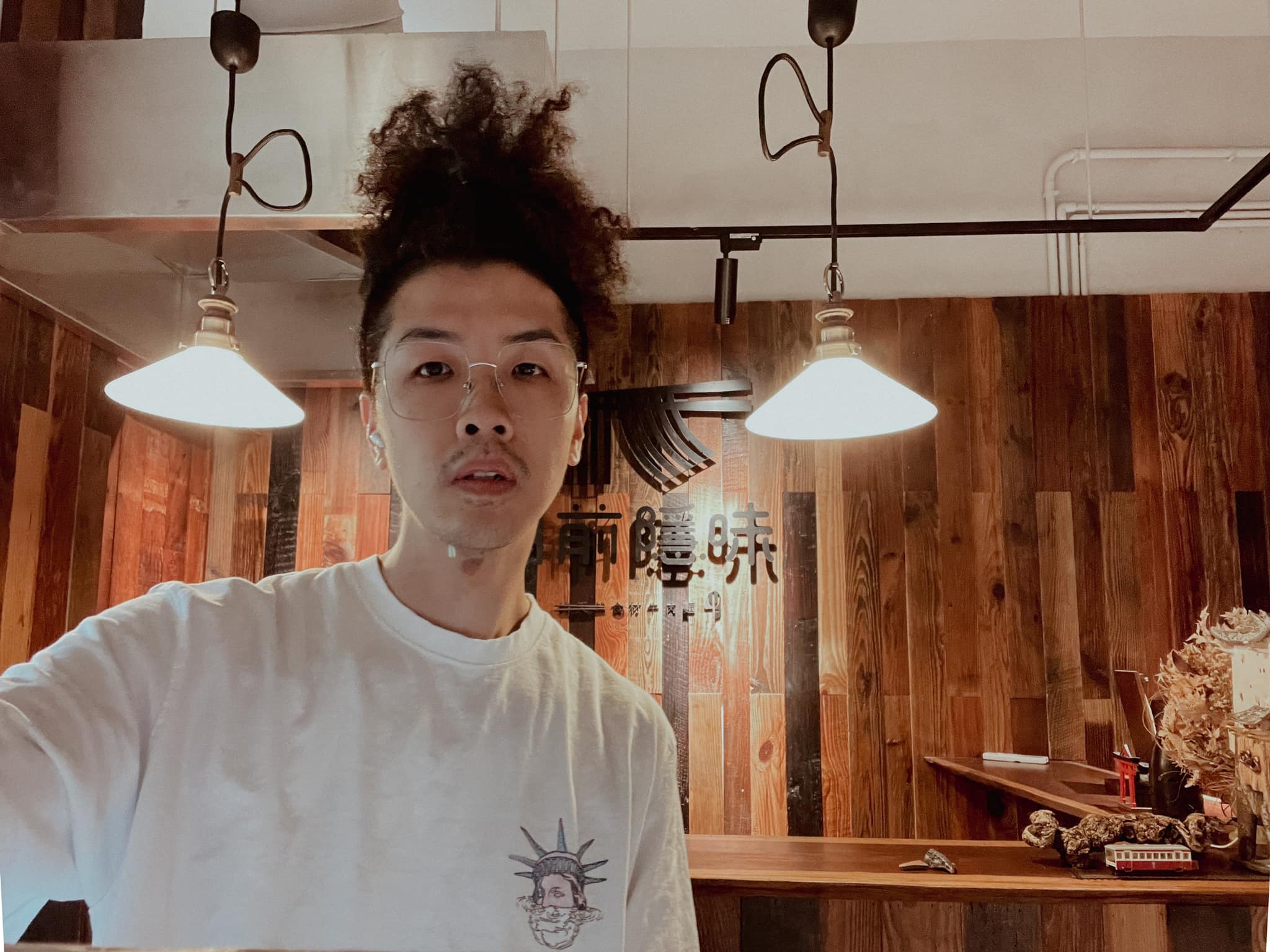 門前隱味牛肉麵老闆吳皓民酒駕，酒測值高達0.77mg/L。（翻攝自門前隱味牛肉麵臉書）