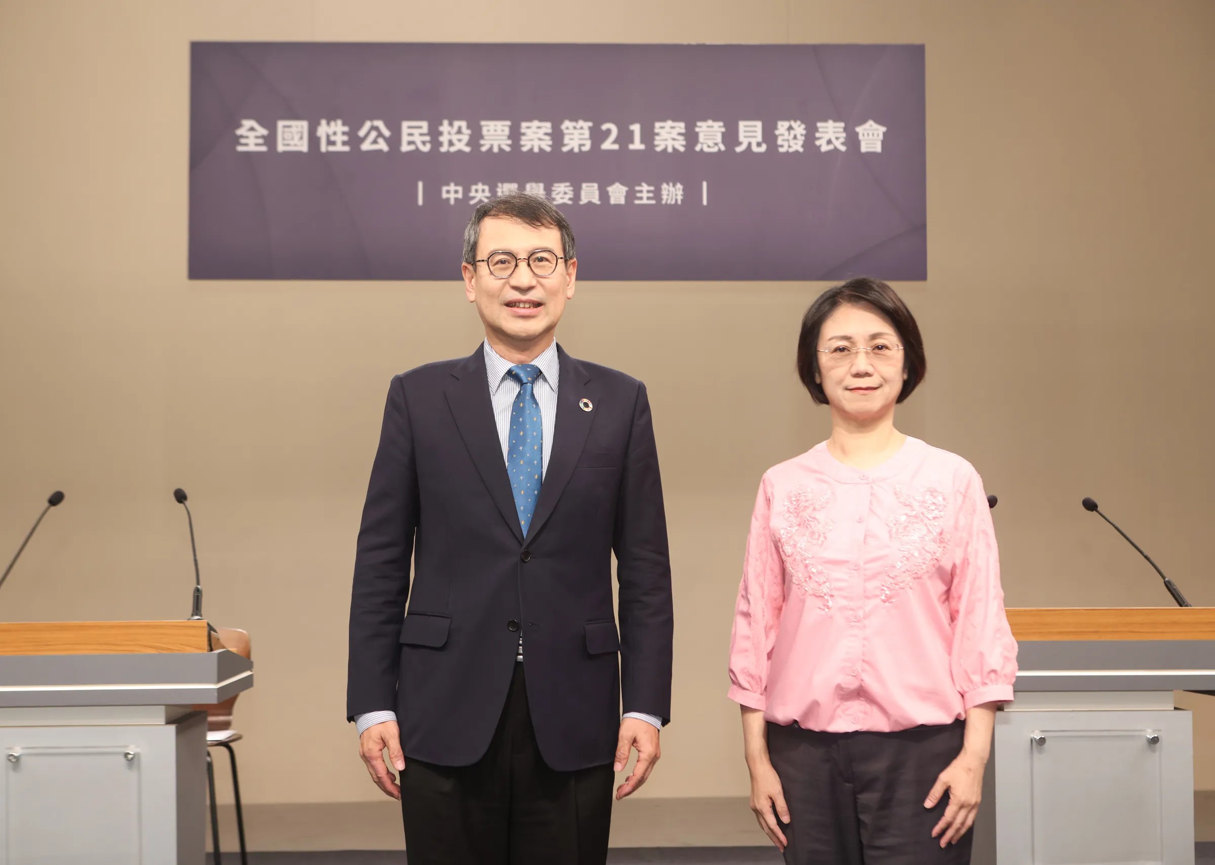 核三延役公投反方代表、行政院能源減碳辦公室副執行長林子倫今天說，不應將核廢料的處理成本、風險、責任轉嫁給下一代。（圖／中選會提供）