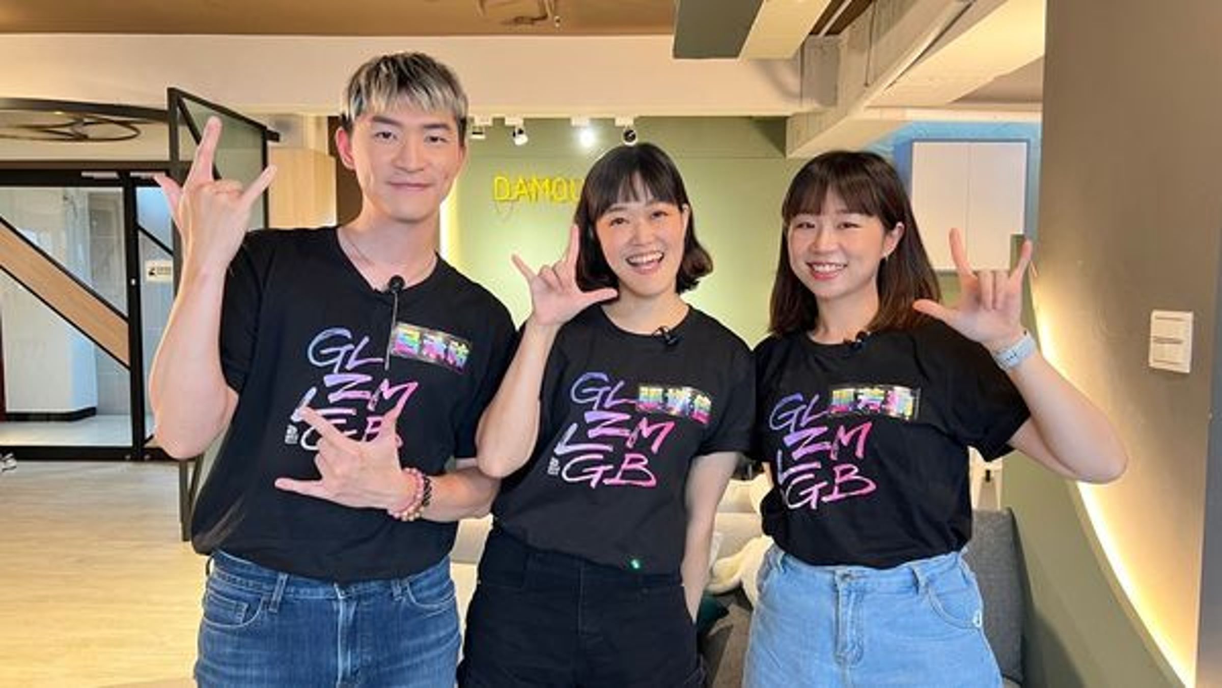 《勸世三姊妹》的演員呂承祐、張擎佳、張芳瑜。(超視提供)