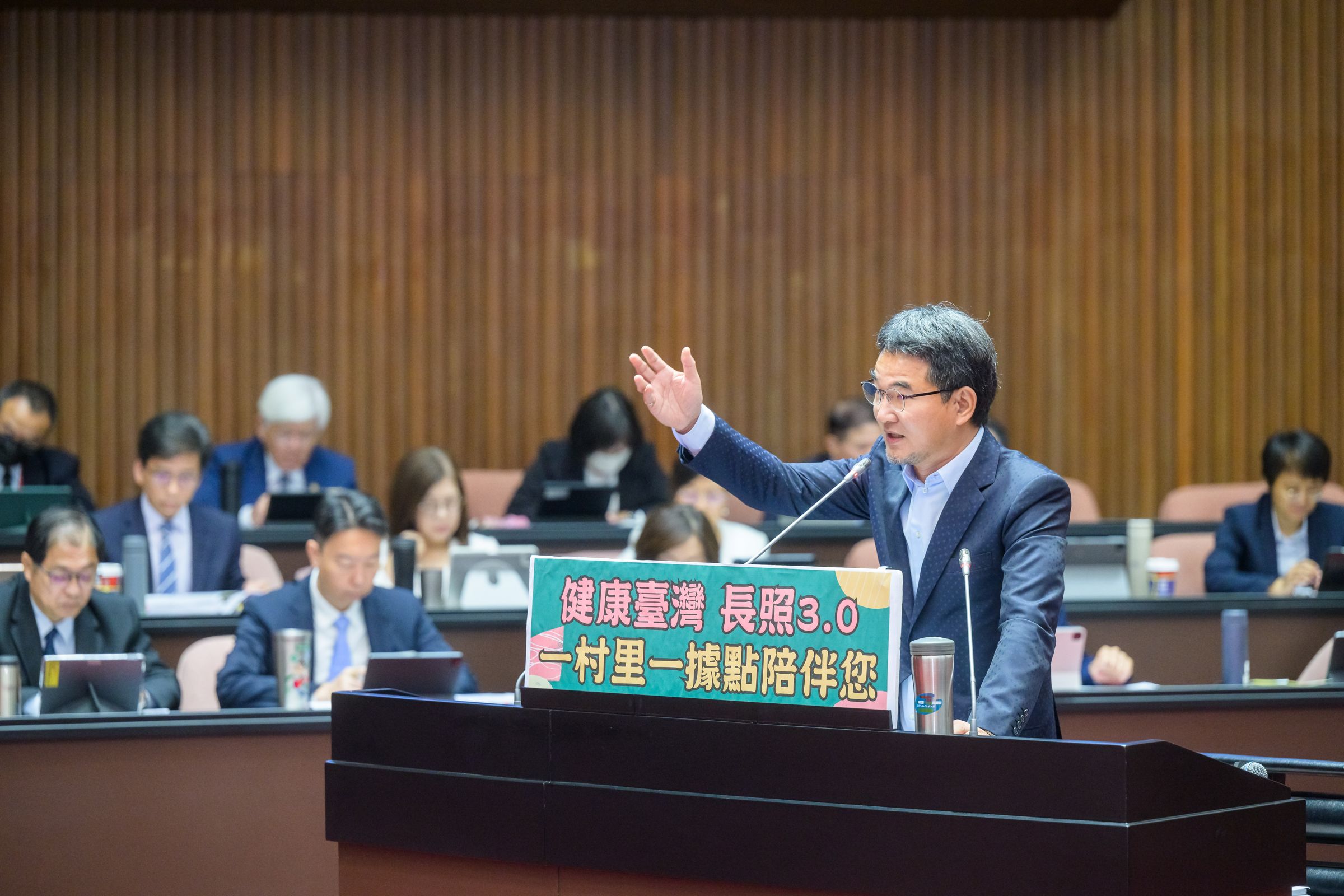 立法委員劉建國近日獲公民國會監督聯盟評選為「優秀立委」。（翻攝畫面）