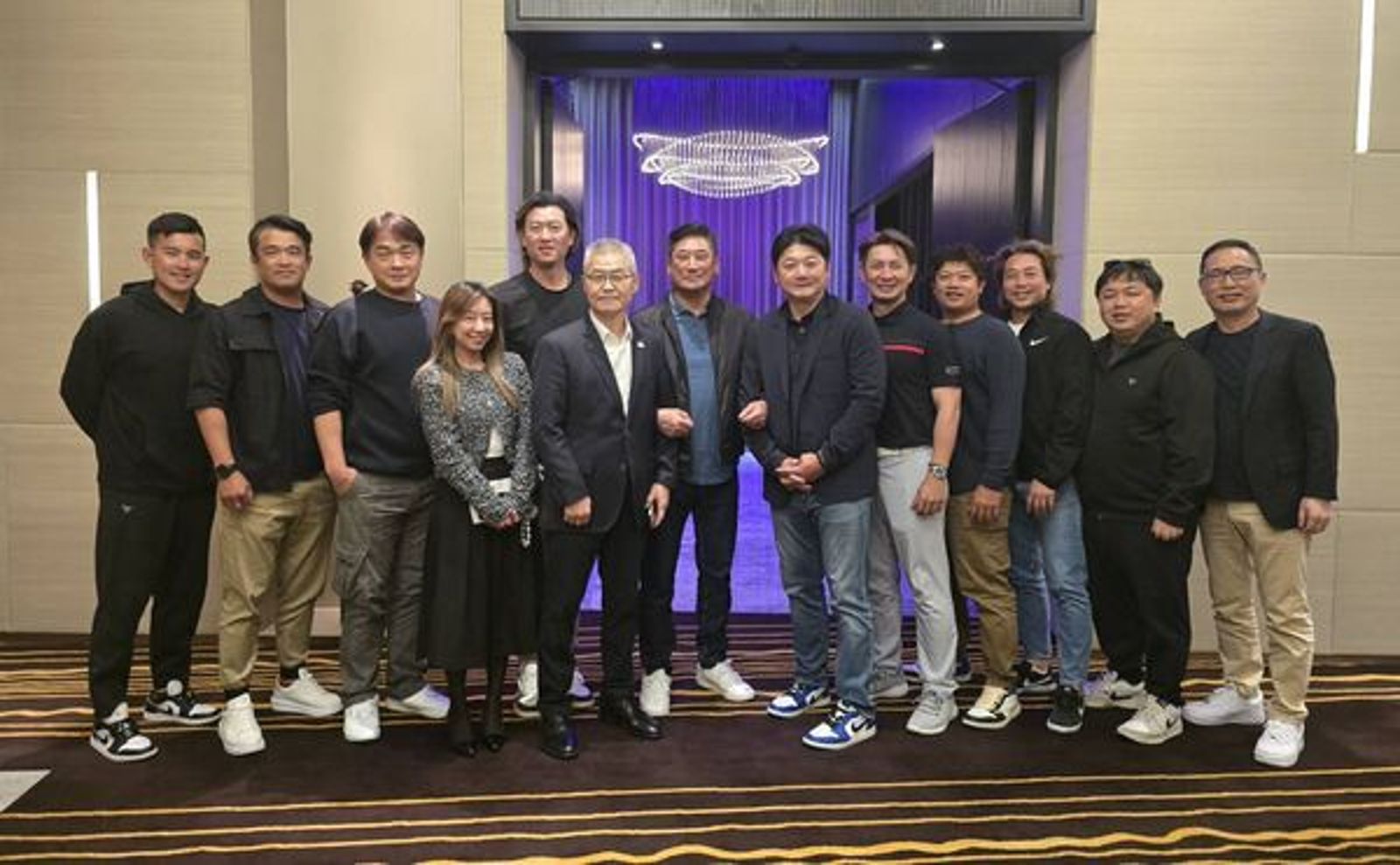 打敗韓國寫歷史!辜仲諒宴請中華隊教練團 加碼發1000萬獎金