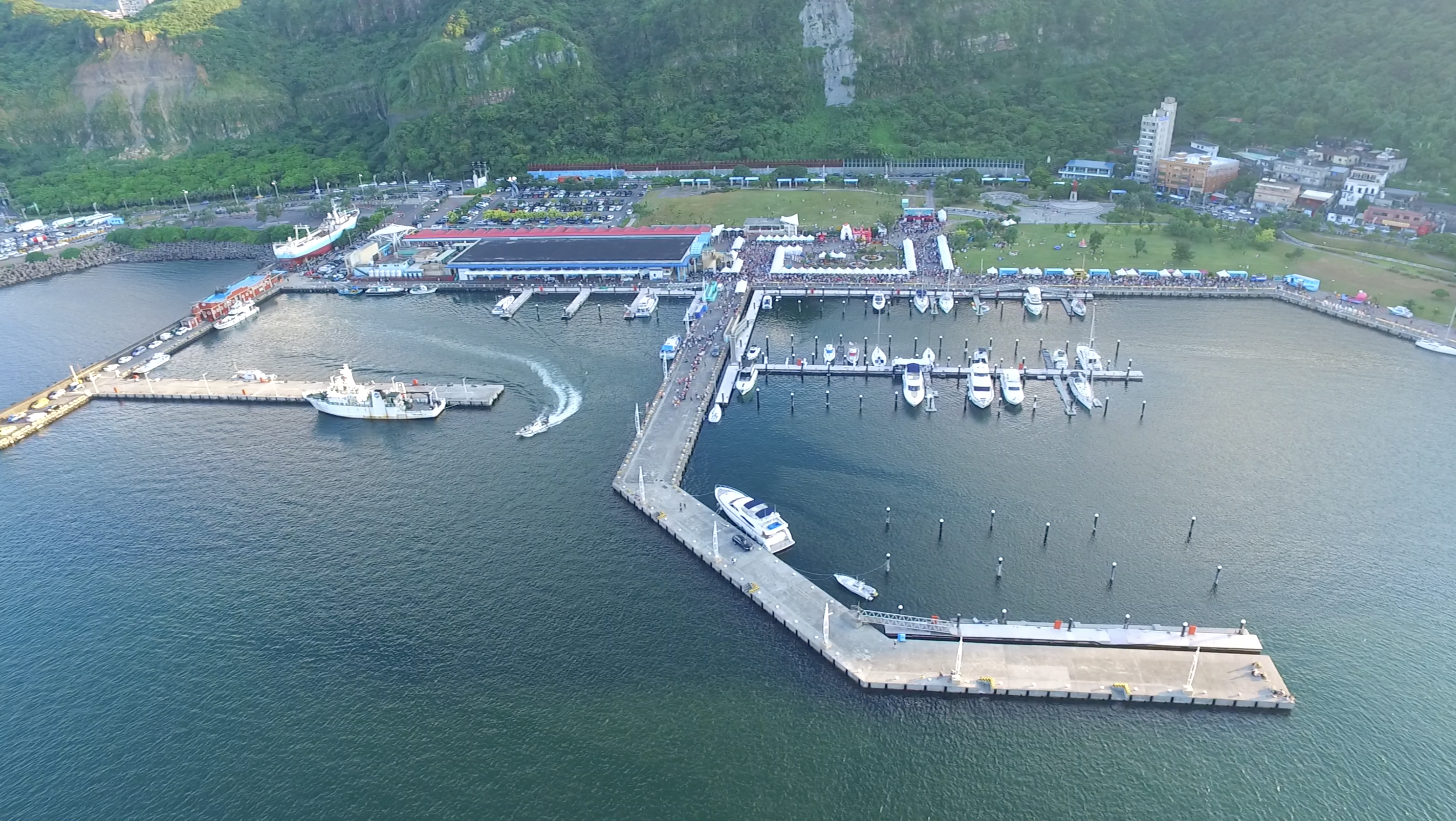 檢調偵辦太子集團跨國洗錢案，查出疑似以豪華遊艇洗錢，遊艇則長期停放在基隆八斗子碼頭。圖為八斗子碼頭。（取自基隆市政府網站）