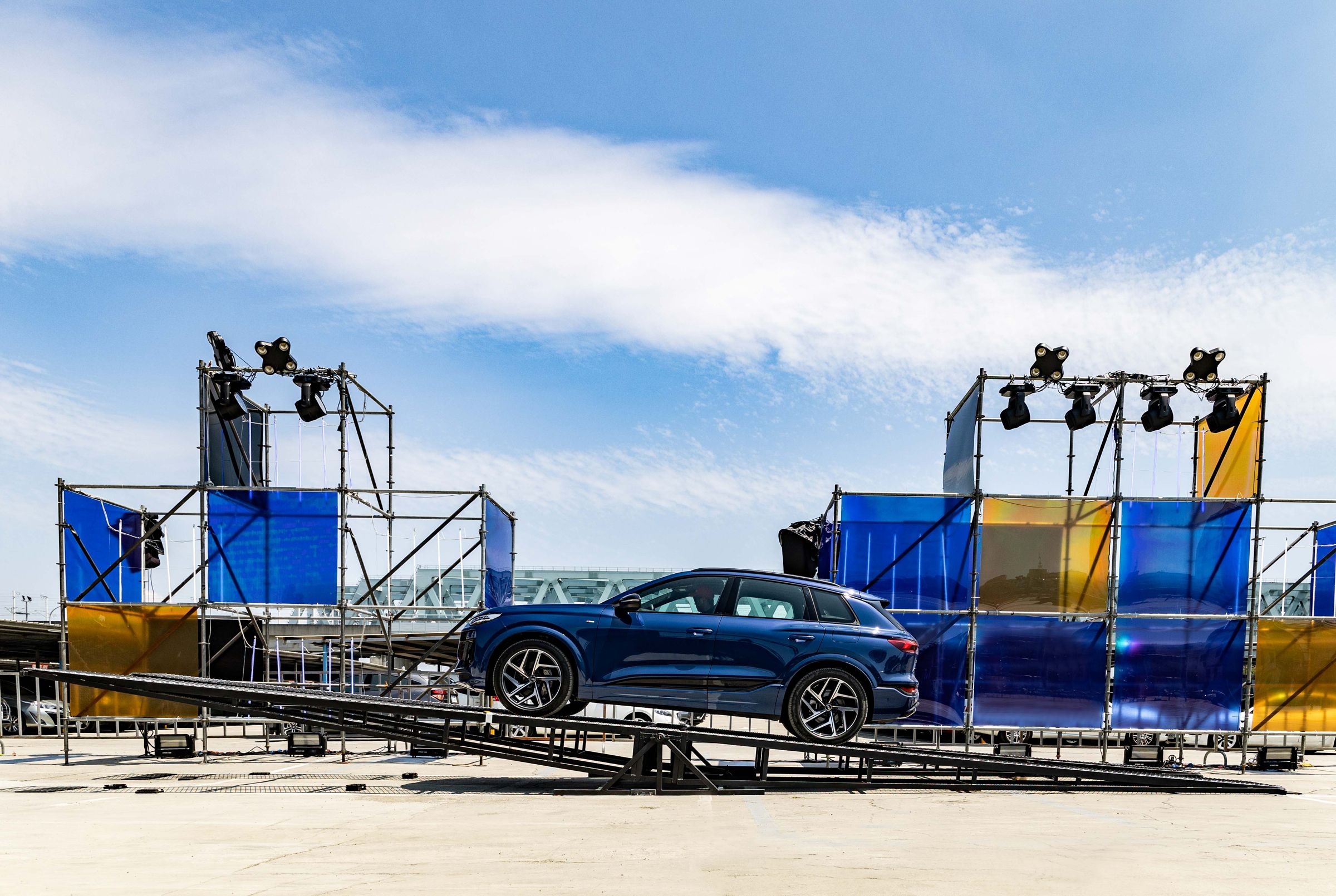 AUDI發表全新Q6 e-tron，建議售價265萬起。