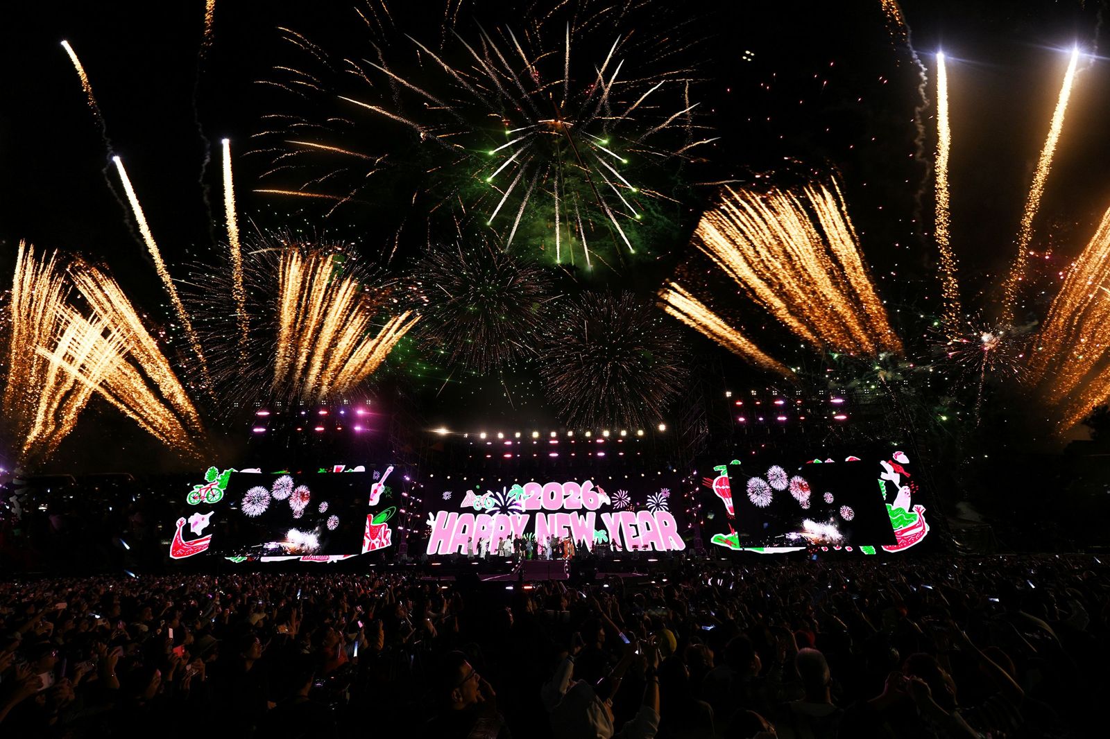 台東跨年晚會《東！帶我走》被評為全台最強跨演唱會。（台東縣府提供）