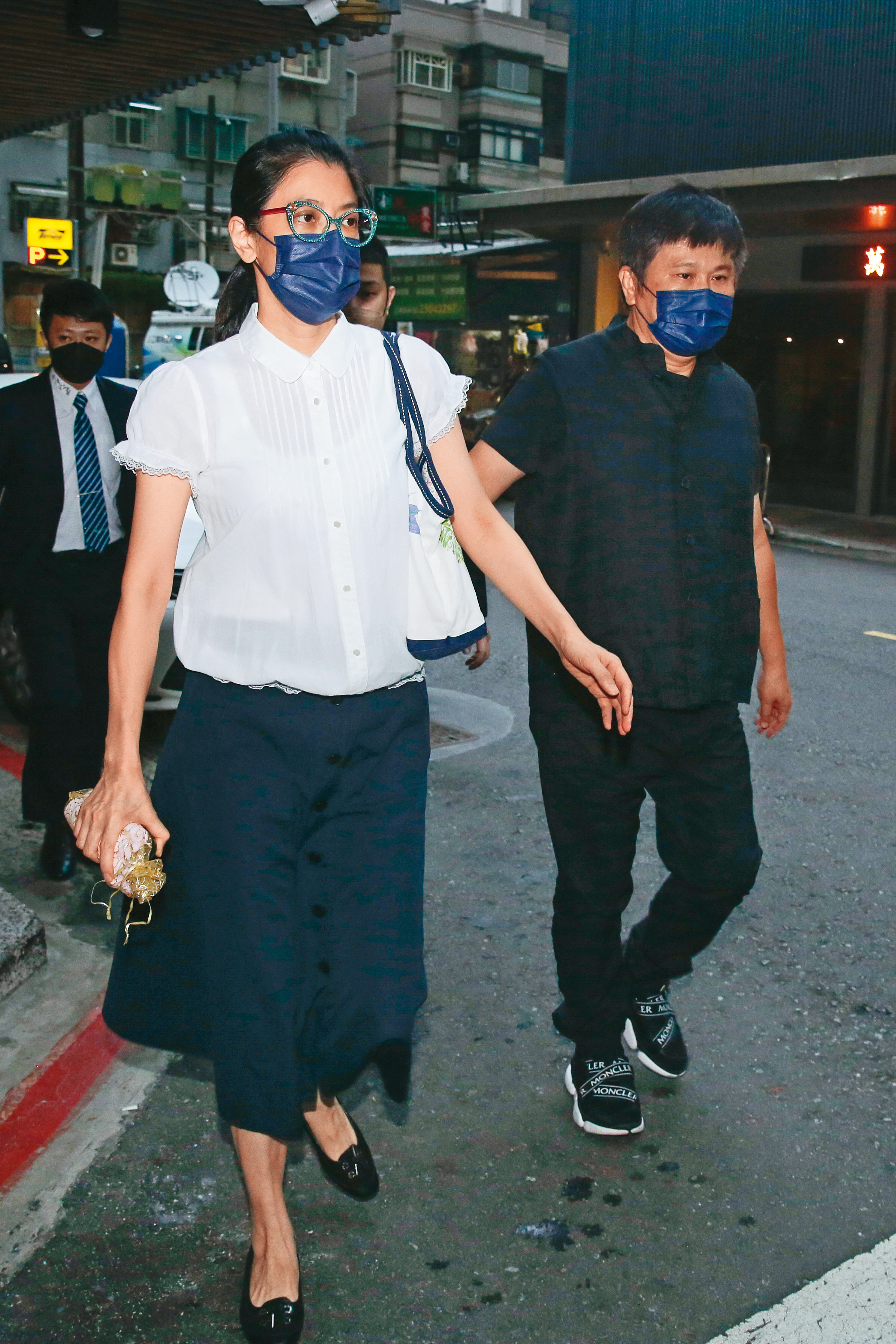 胡瓜(右)、丁柔安(左)於公於私都是親密夥伴,各種場合幾乎都一起現身。