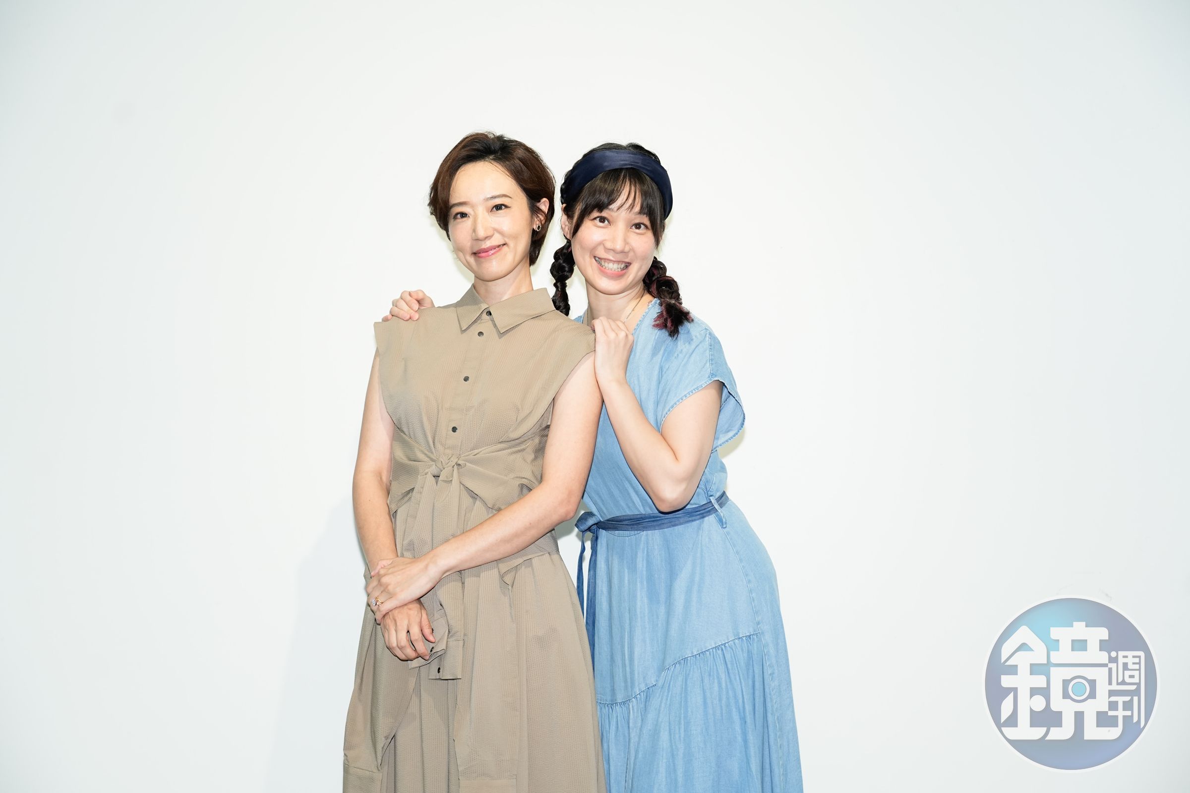 林子熙(左)、許乃涵是北藝大校友，今天一同為大愛劇《轉角那間心藥局宣傳。