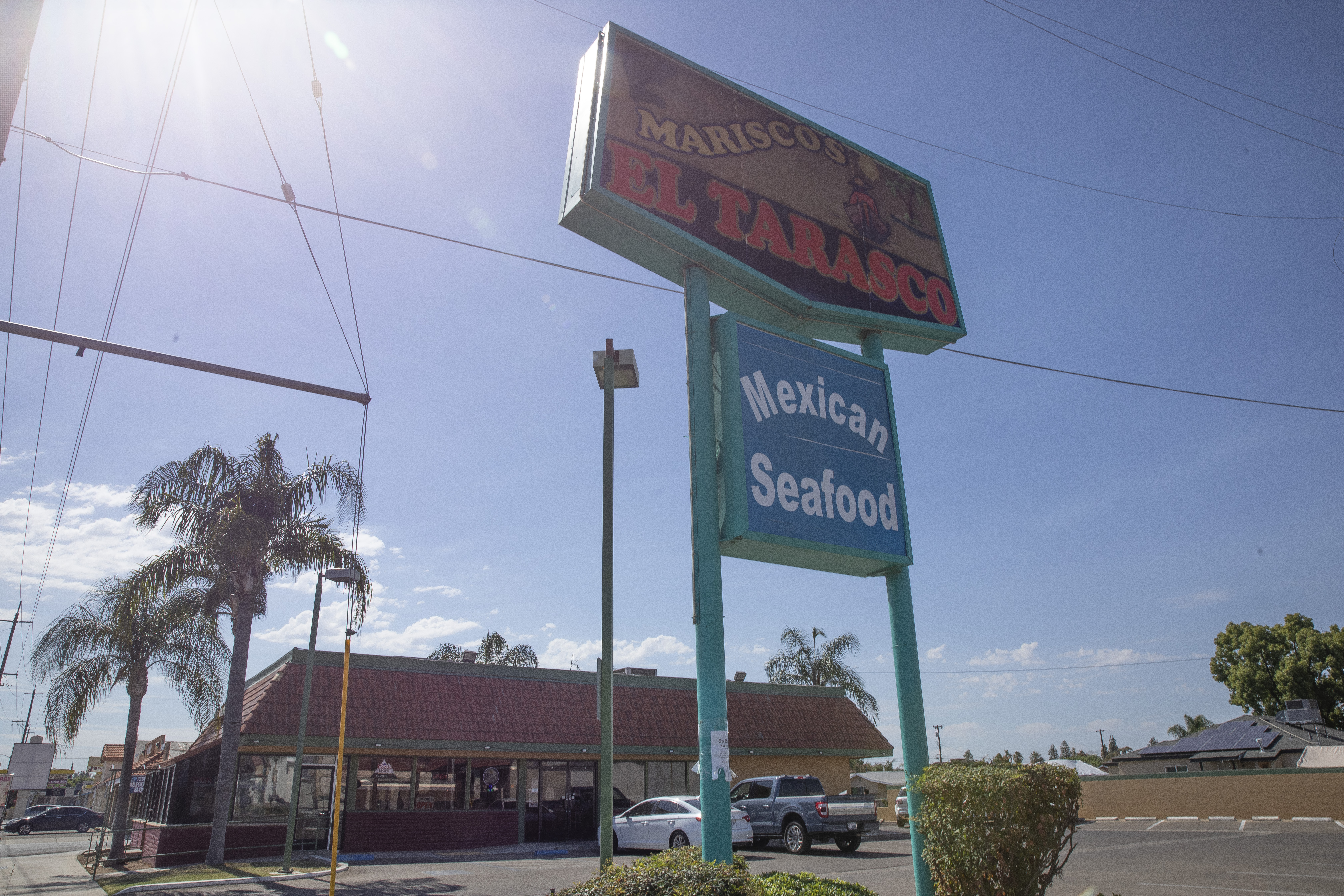 位在里德利市中心的餐廳「Mariscos El Tarasco」只賣墨西哥菜,是當地墨西哥人最愛去的餐廳。