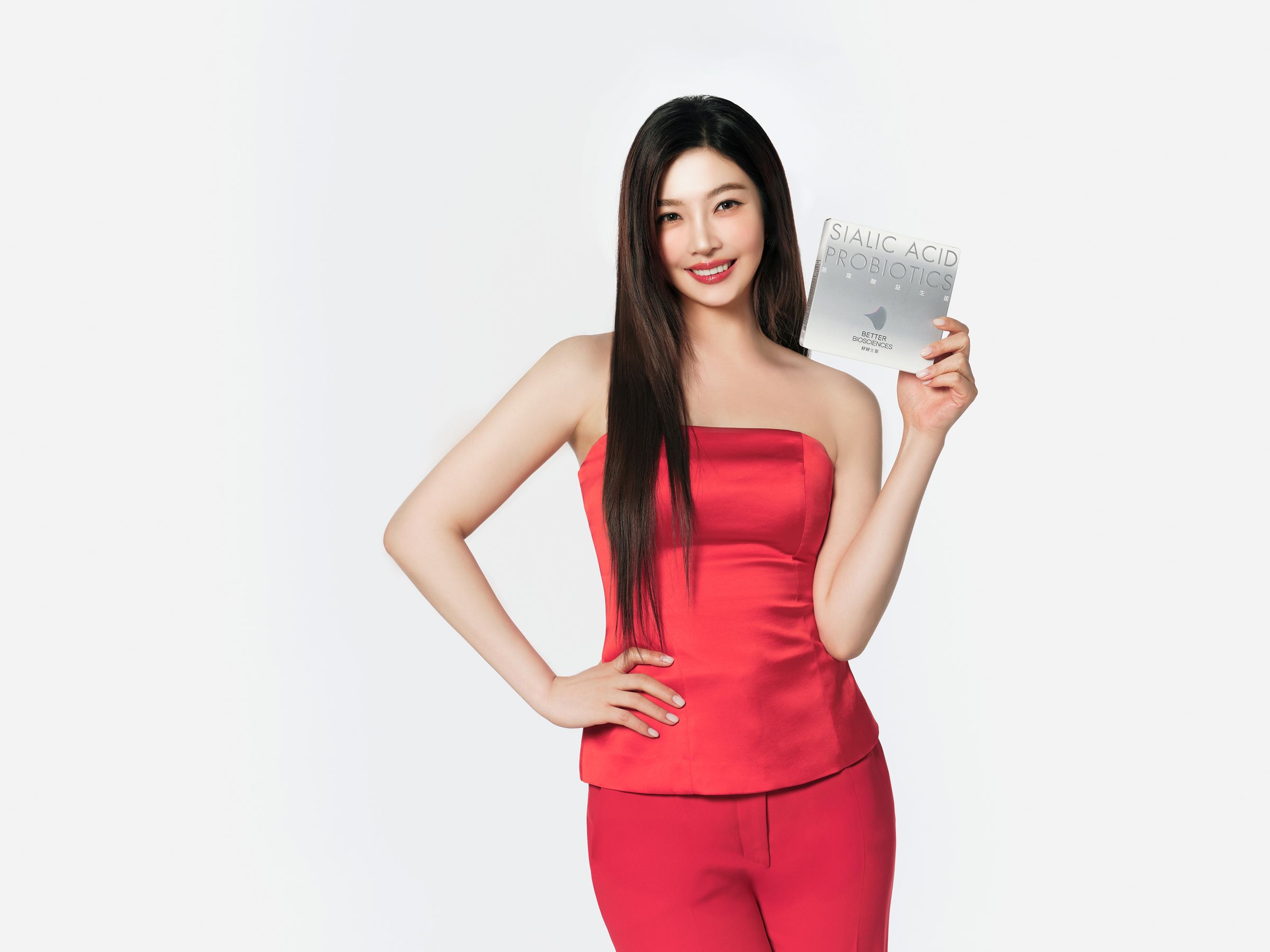 RED VELVET JOY熱愛嘗試各種美容保健產品,也曾在節目裡展現使用品牌產品的習慣。(好好生醫提供)
