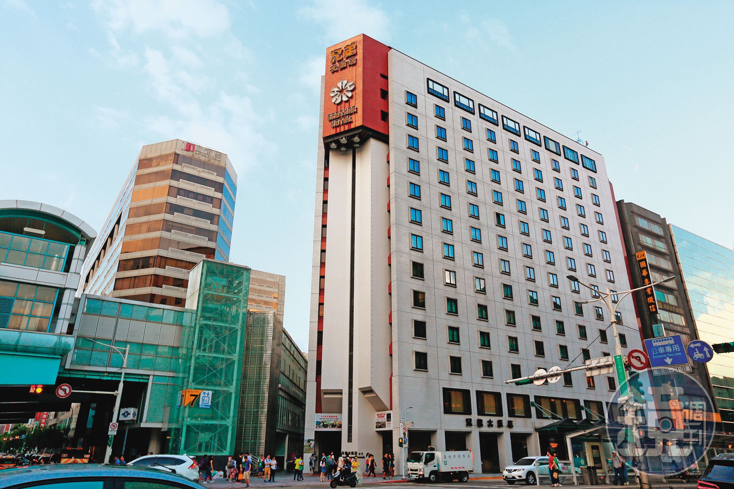 兄弟飯店（圖）是洪騰勝與4位弟弟合資開設，但如今洪騰勝已無持股。