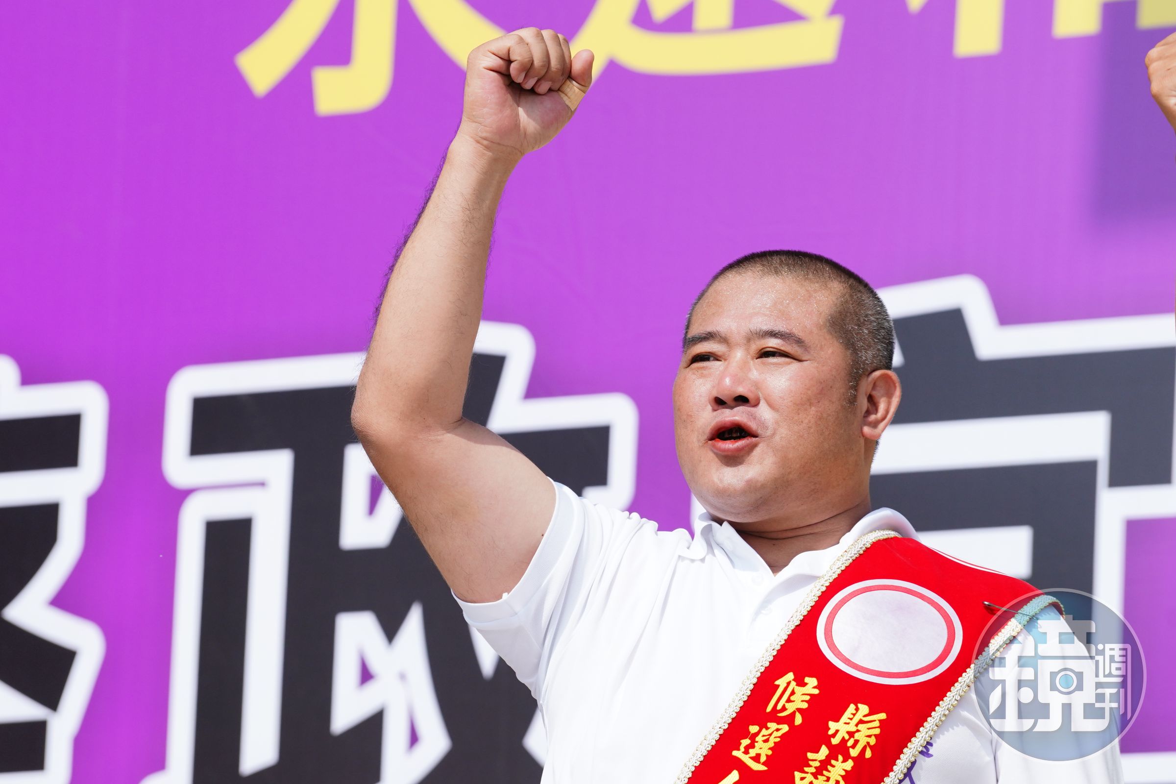 「雨刷」蔡政宜2022年參加選嘉義縣議員並高票當選，當時即引發不少職棒球迷不滿。（本刊資料照）