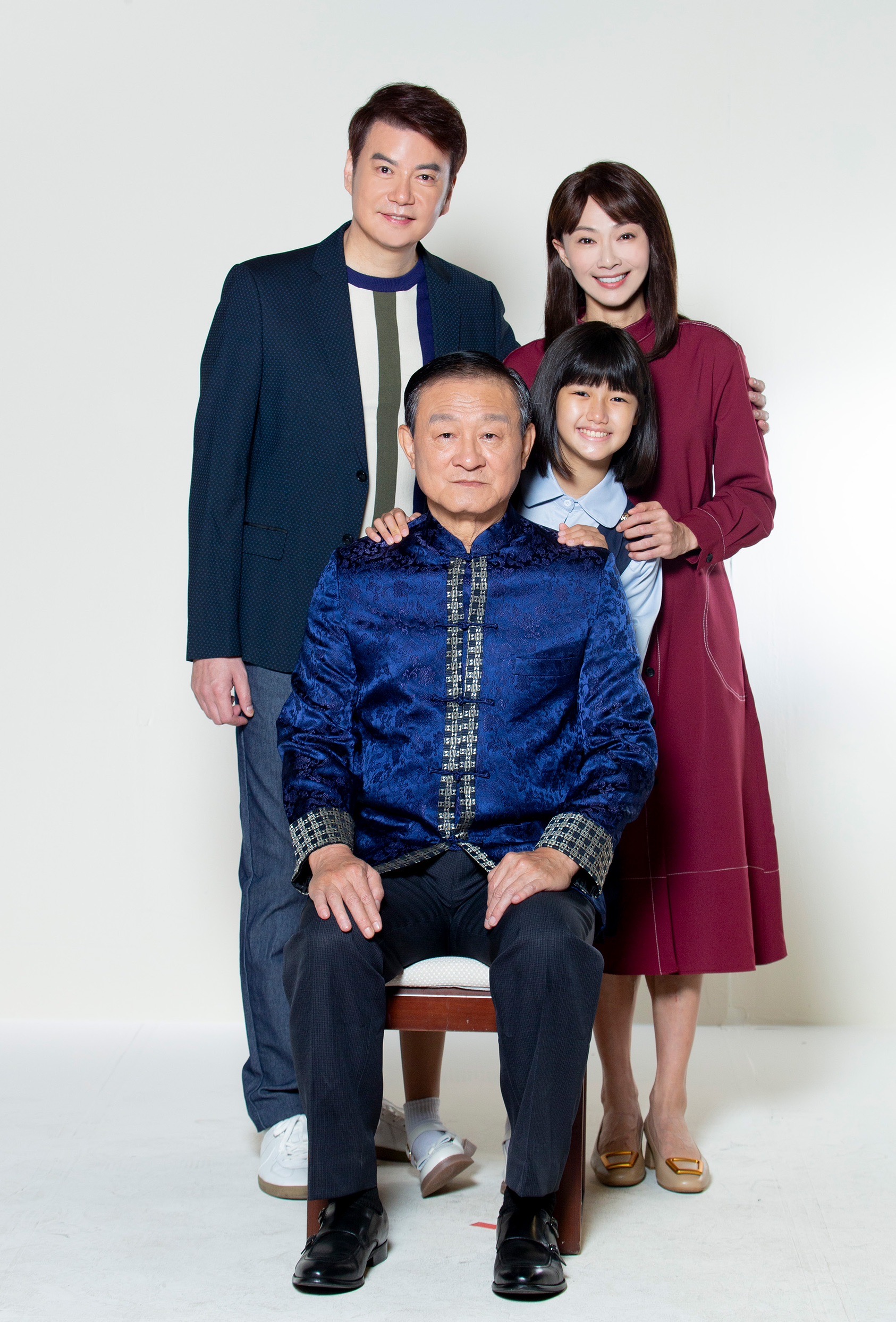 蕭晴曦在《好運來》與陳慕義、倪齊民、侯怡君飾演一家人。（民事提供）