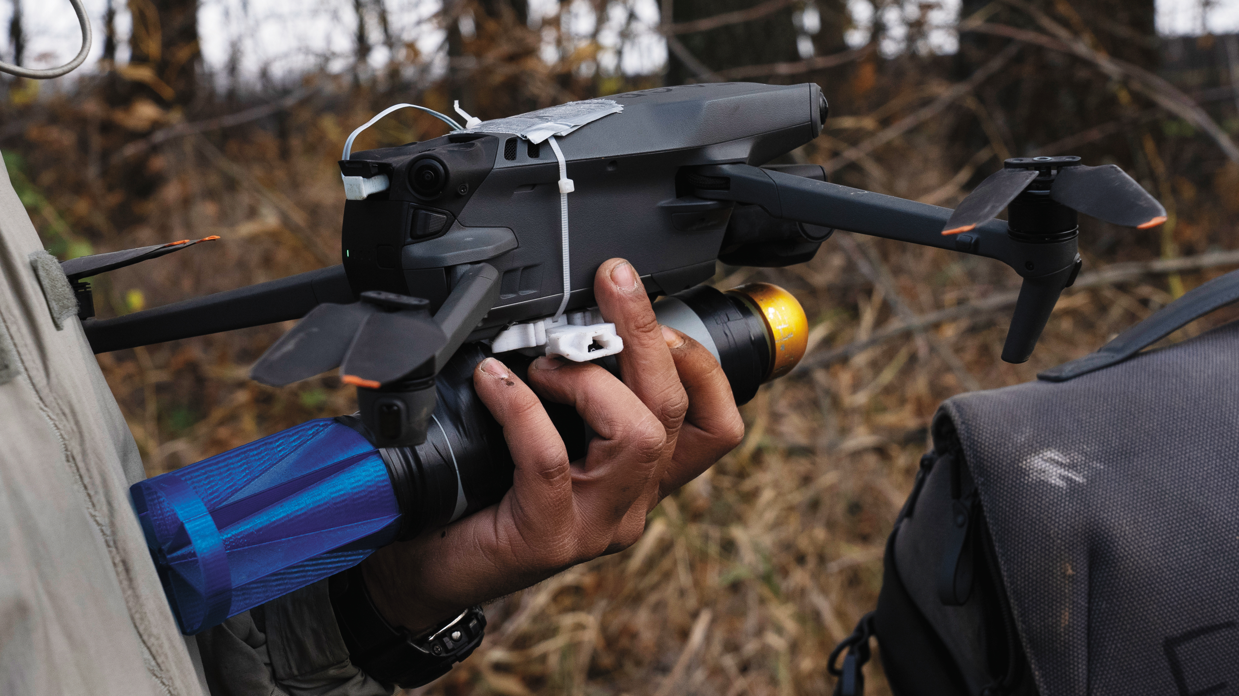 美國MK-19榴彈發射器的40公釐榴彈已在DJI Mavic無人機上使用,會將其投向俄羅斯陣地。