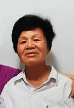 李婦（圖）僅國小畢業，長年以唱歌仔戲維生，土地開發事情都交給劉姓表弟處理，沒想到如今卻遭騙走。（讀者提供）