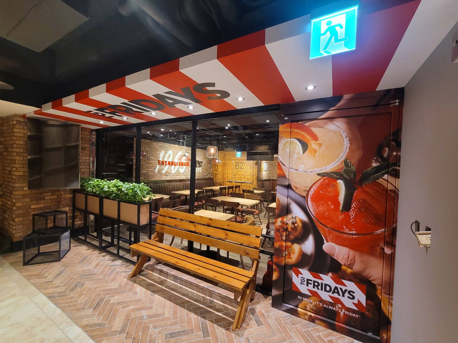 知名美式連鎖餐廳TGI Friday's驚傳破產，目前正在積極尋求融資。（示意圖，翻攝自TGI FRIDAYS Taiwan臉書）