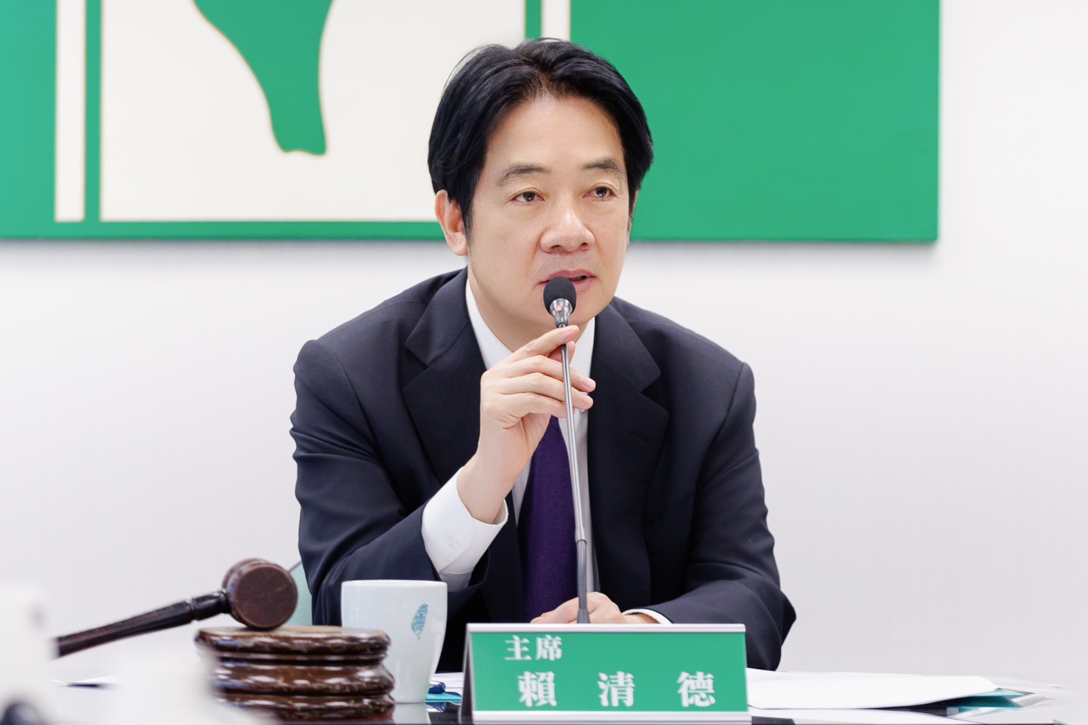 關切陳亭妃「後果自負」說，賴清德要她「不要把自己打造成受害者」。（民進黨提供）