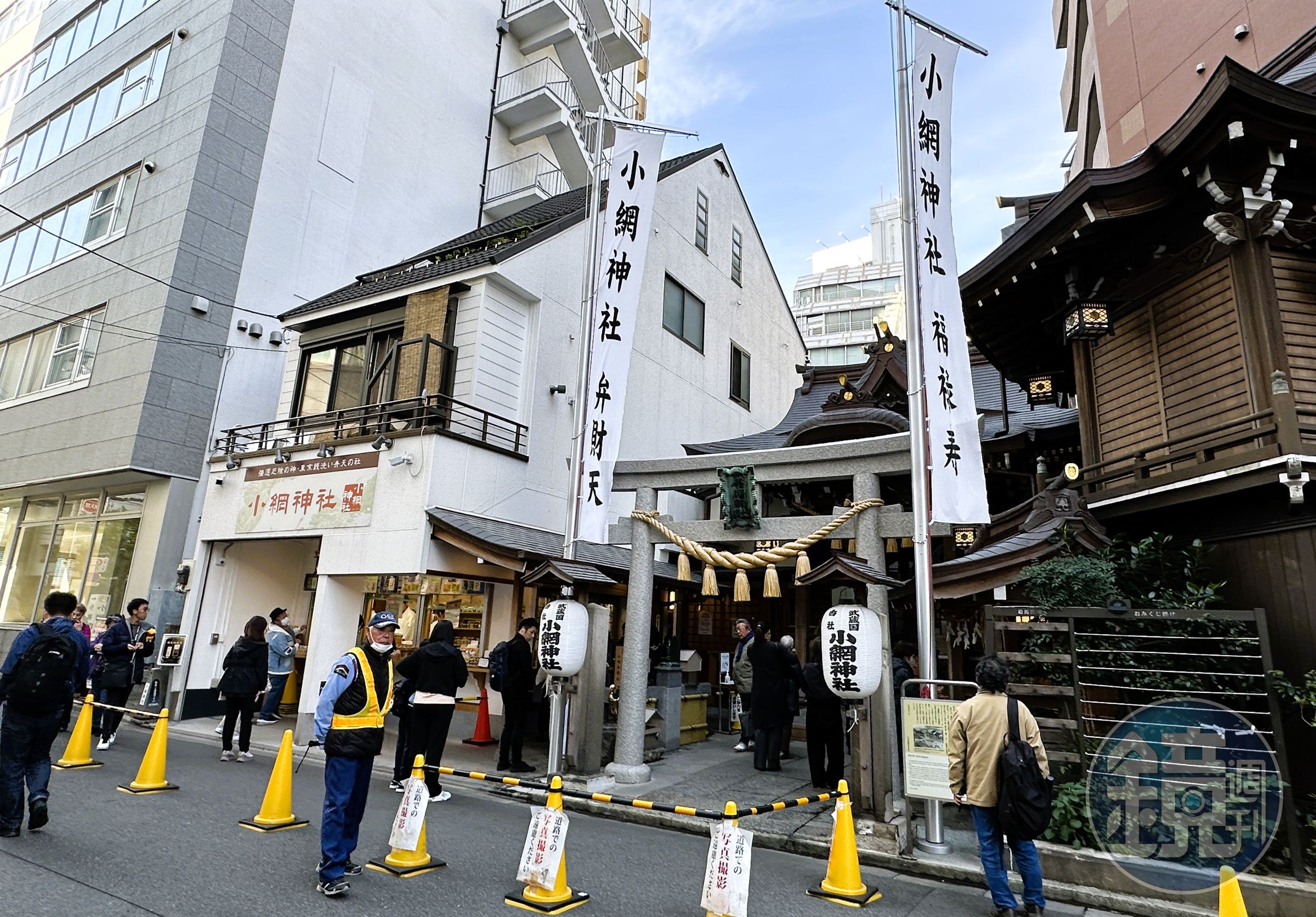 小網神社佔地不大,位在東京市中心的位置。(讀者提供)